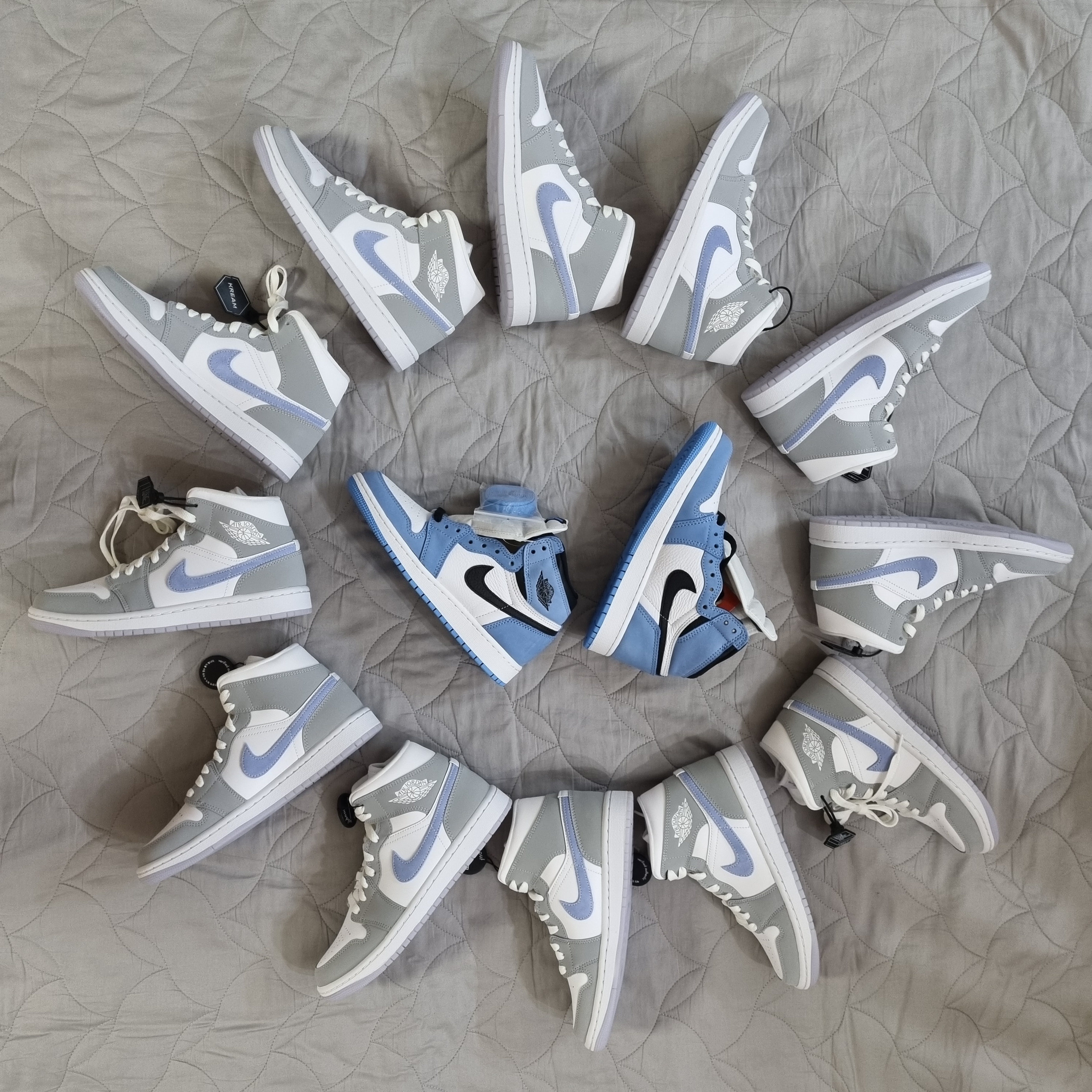 (W) Jordan 1 Mid Wolf Grey, Jordan 1 Retro High OG University Blue 착용 스타일