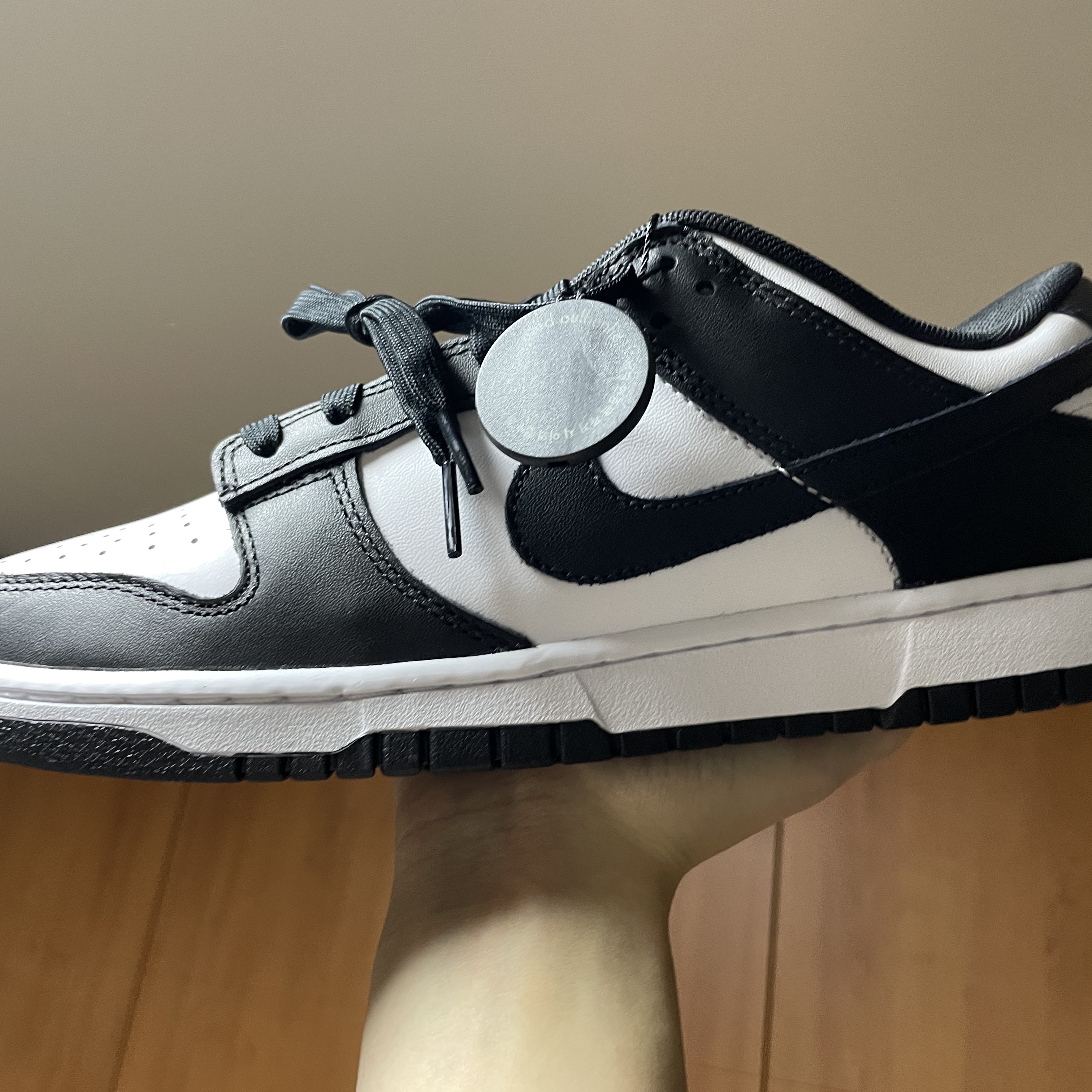Nike Dunk Low Retro Black 착용 스타일