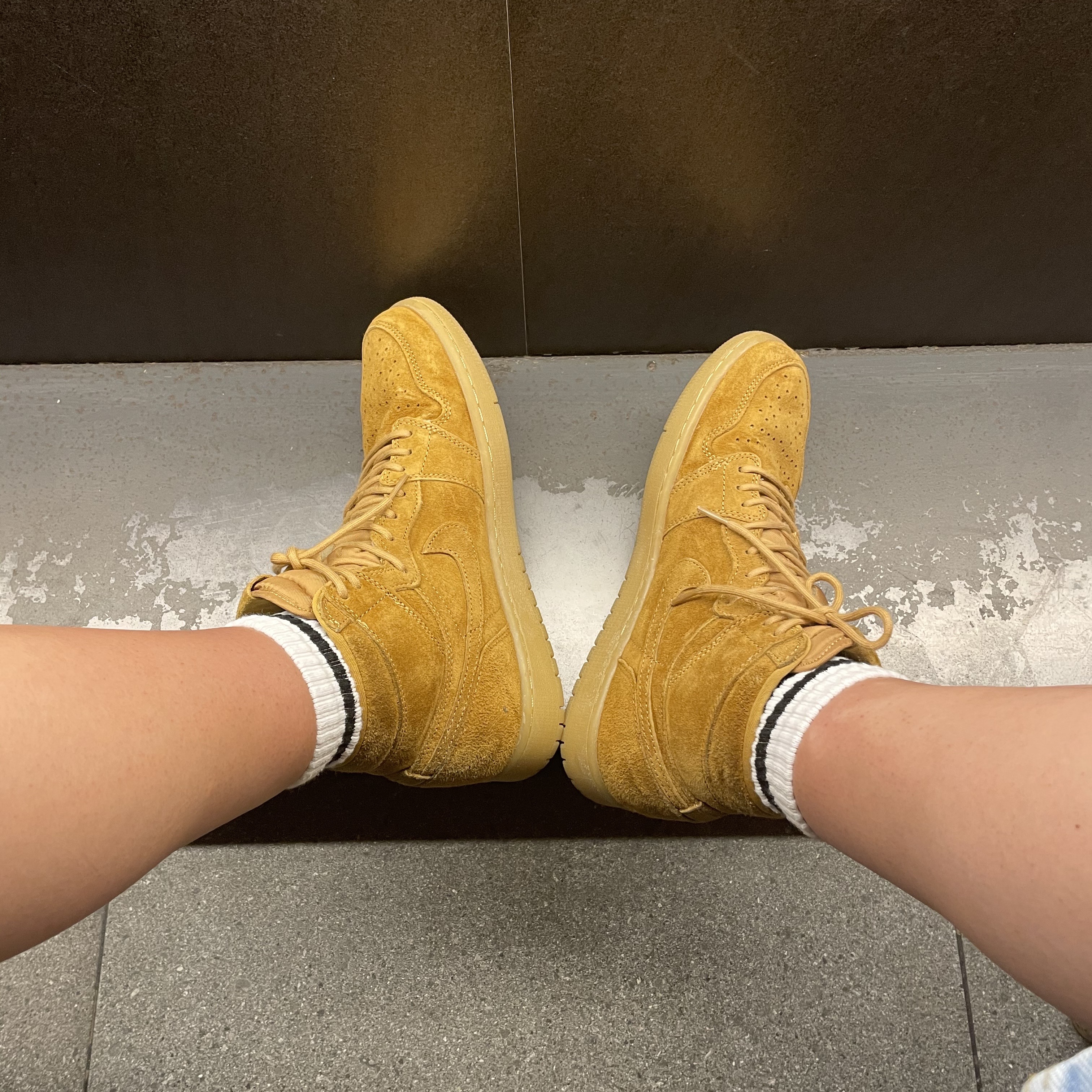 Jordan 1 Retro High Wheat 착용 스타일
