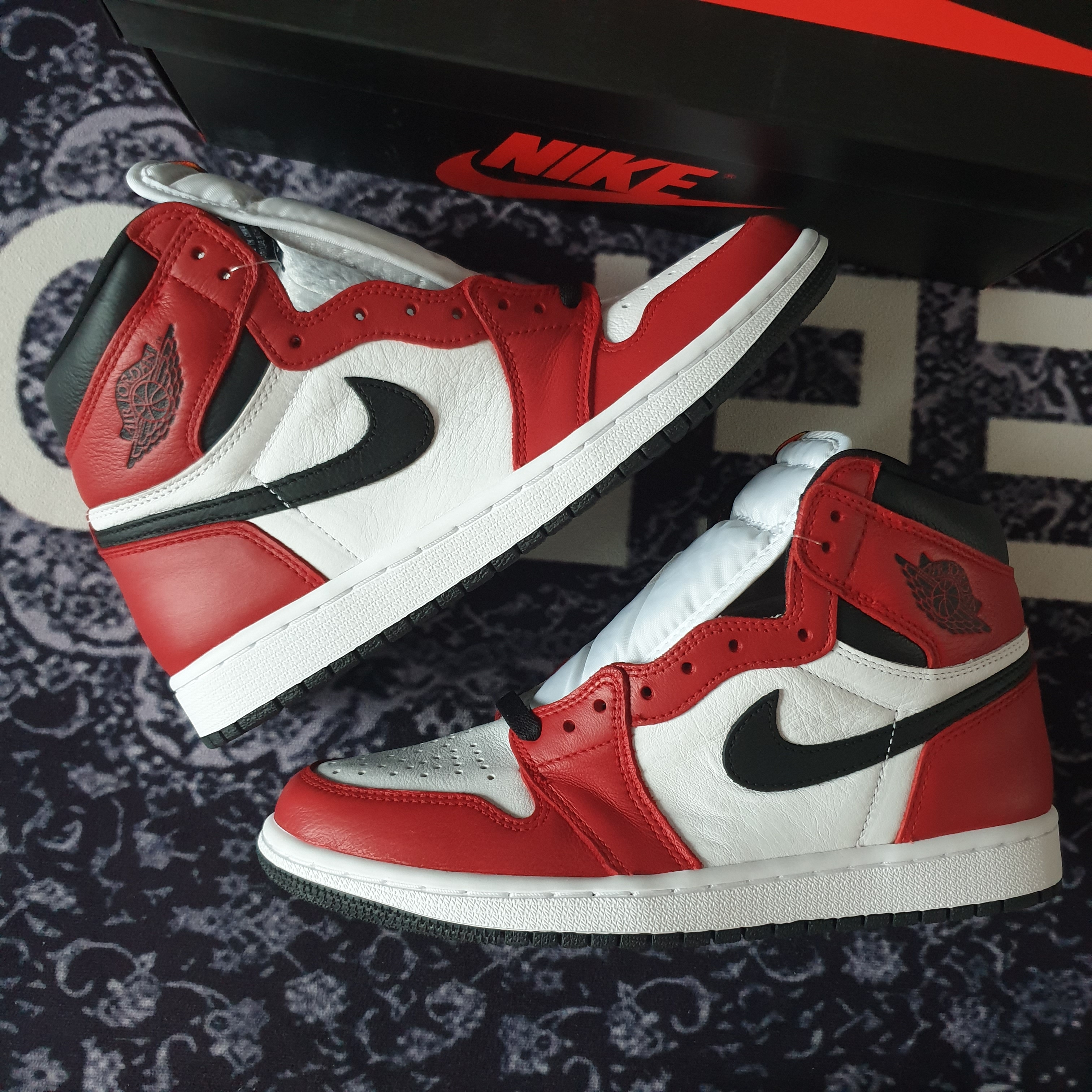 Jordan 1 Retro High OG Light Fusion Red 착용 스타일