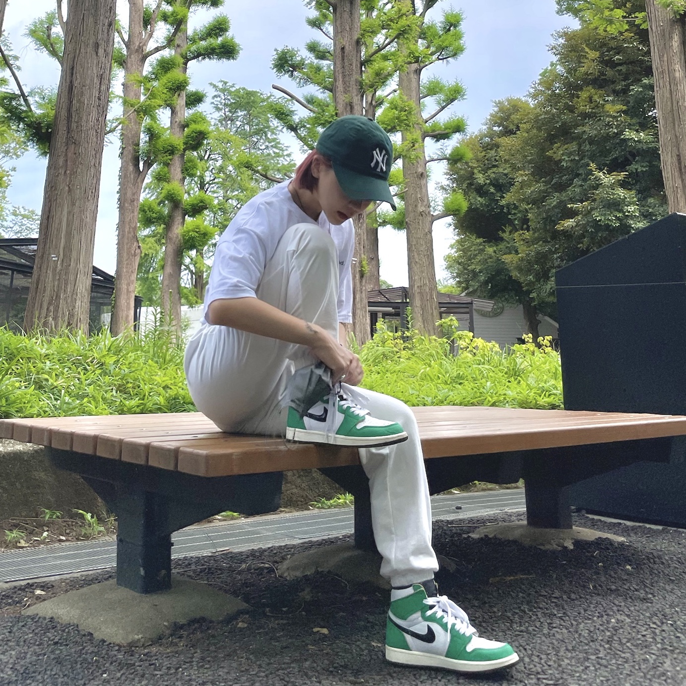 (W) Jordan 1 Retro High OG Lucky Green 착용 스타일 - 1