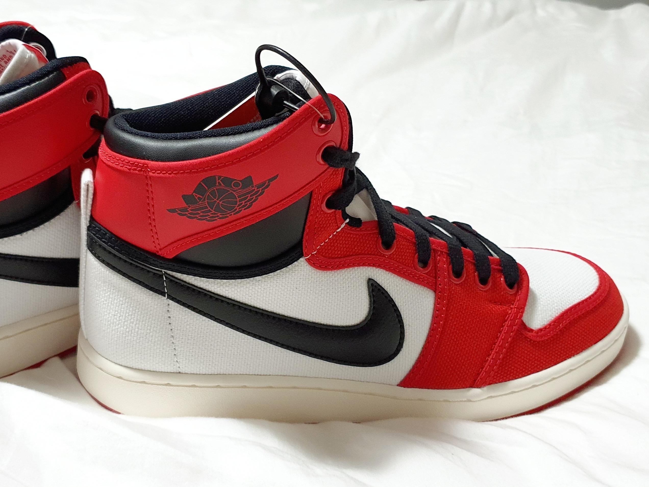 Jordan 1 KO Chicago 2021 착용 스타일 - 3