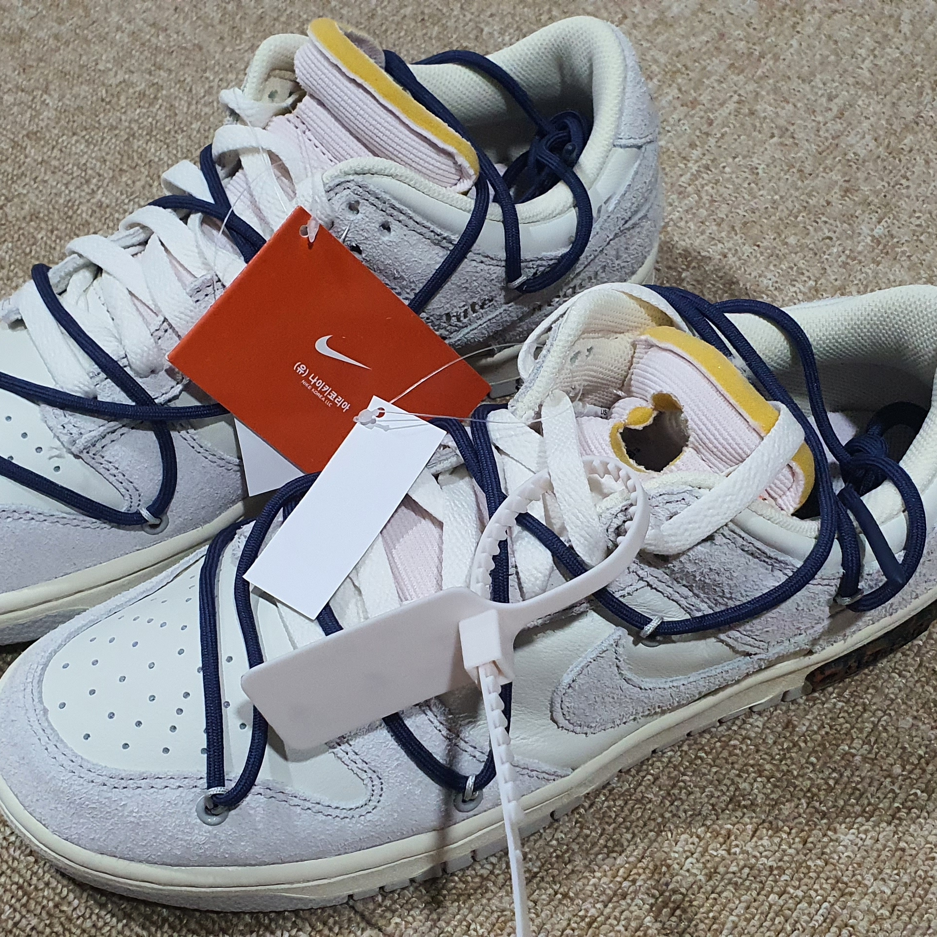 Nike x Off-White Dunk Low The 50 - Lot 18 착용 스타일 - 1