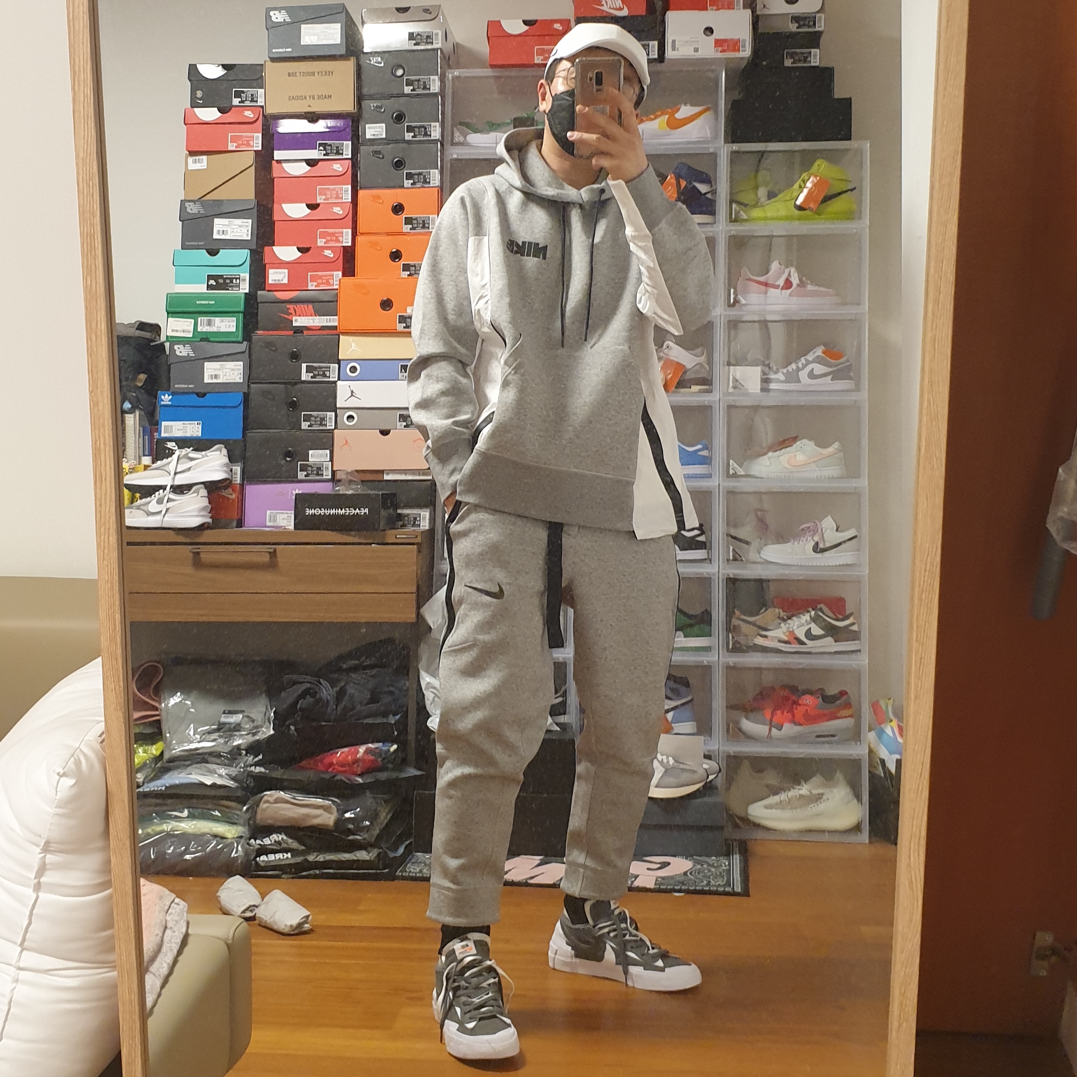 Nike x Sacai Blazer Low Iron Grey, Nike x Sacai NRG Fleece Pants Dark Grey Heather - Asia 착용 스타일 - 1