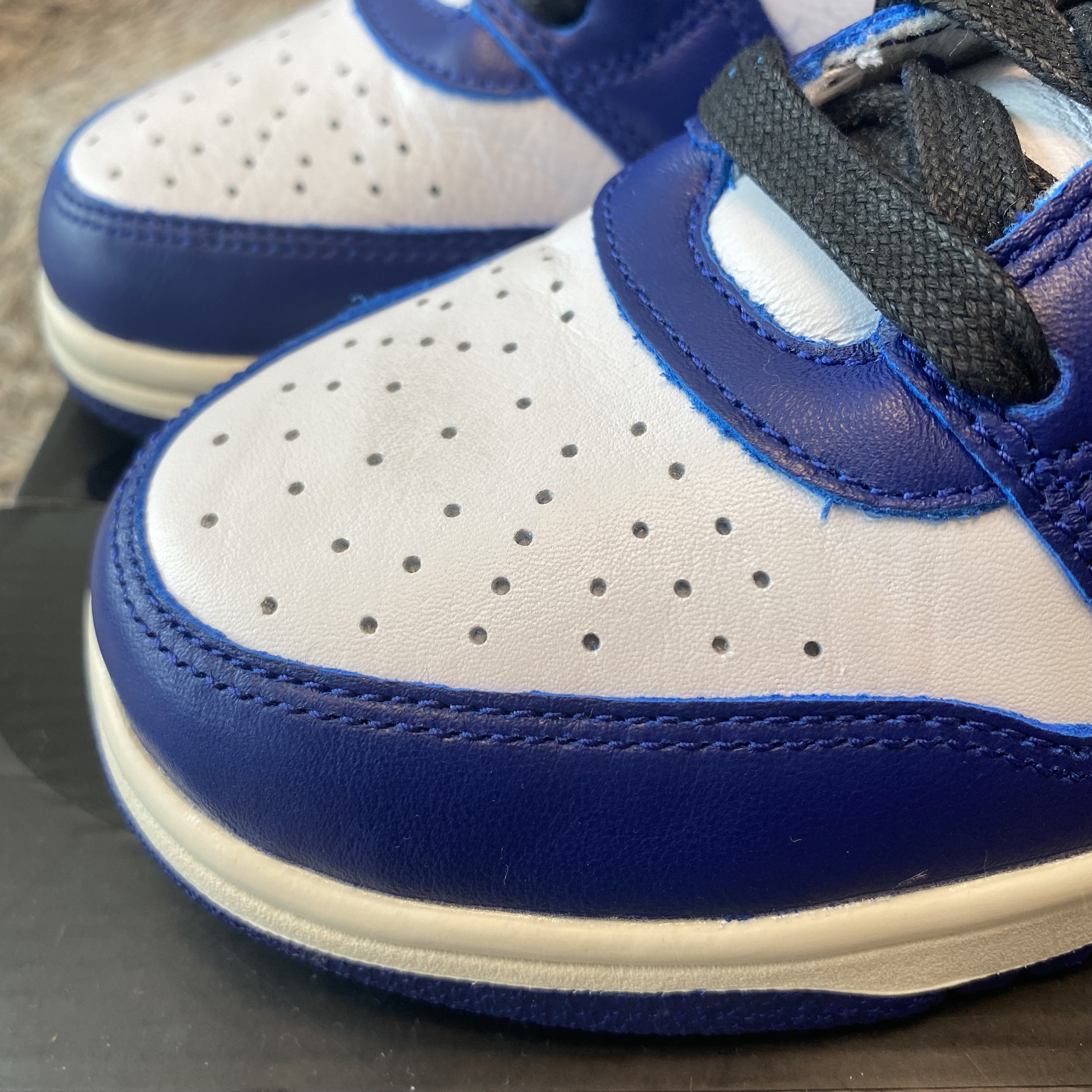 Nike x Ambush Dunk High Deep Royal Blue 착용 스타일 - 3