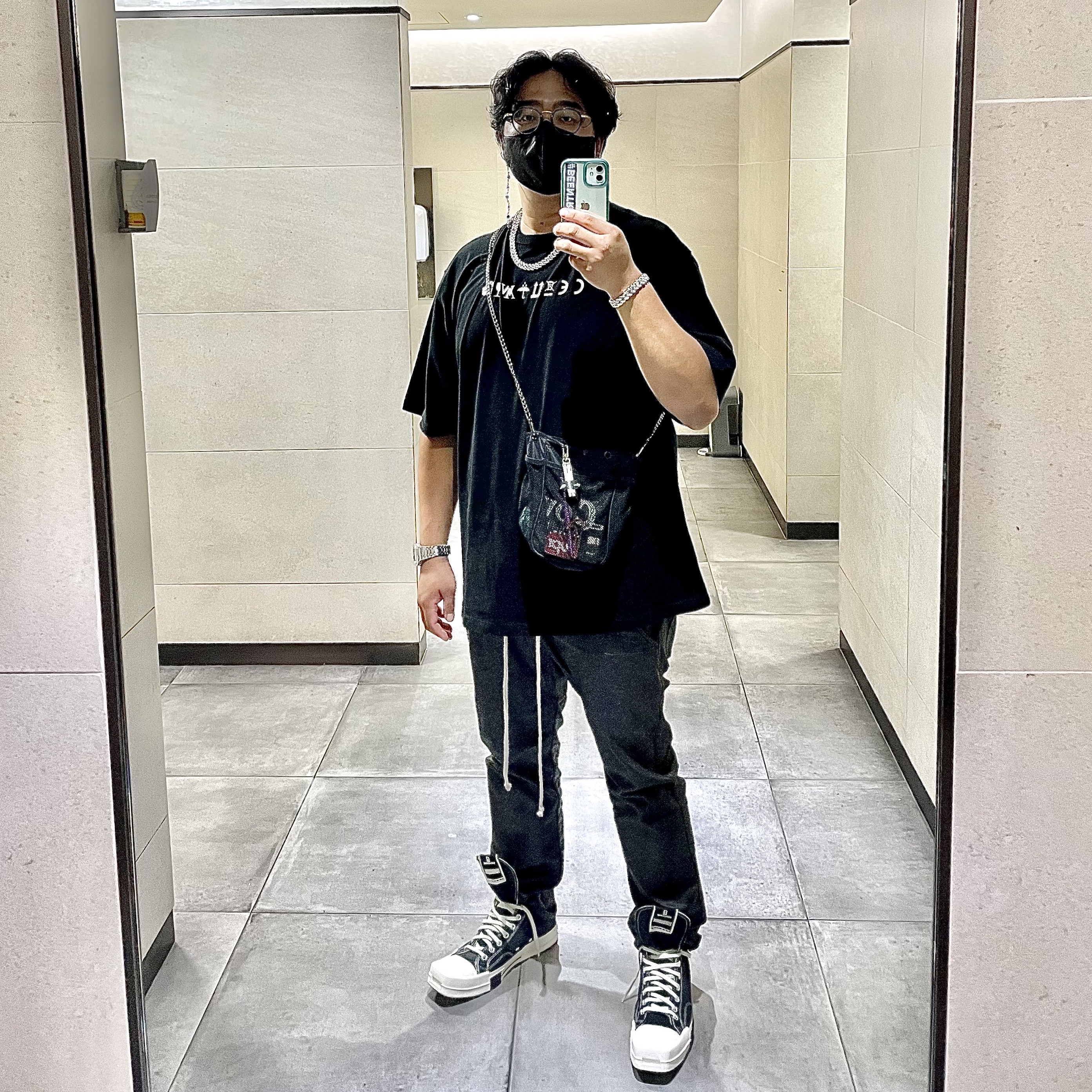 Converse x Drkshdw Turbodrk Chuck 70 Hi Black 착용 스타일