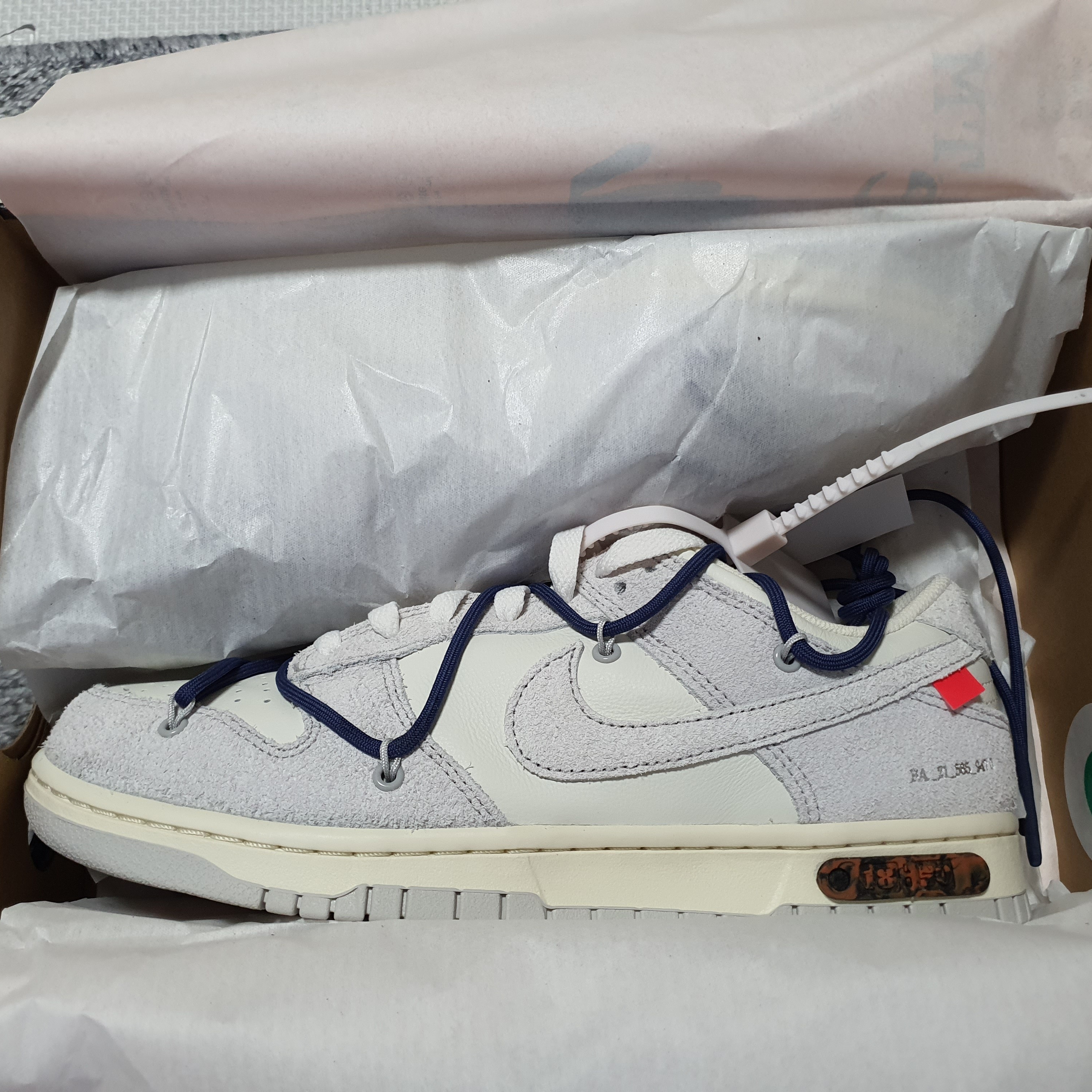 Nike x Off-White Dunk Low The 50 - Lot 18 착용 스타일 - 3