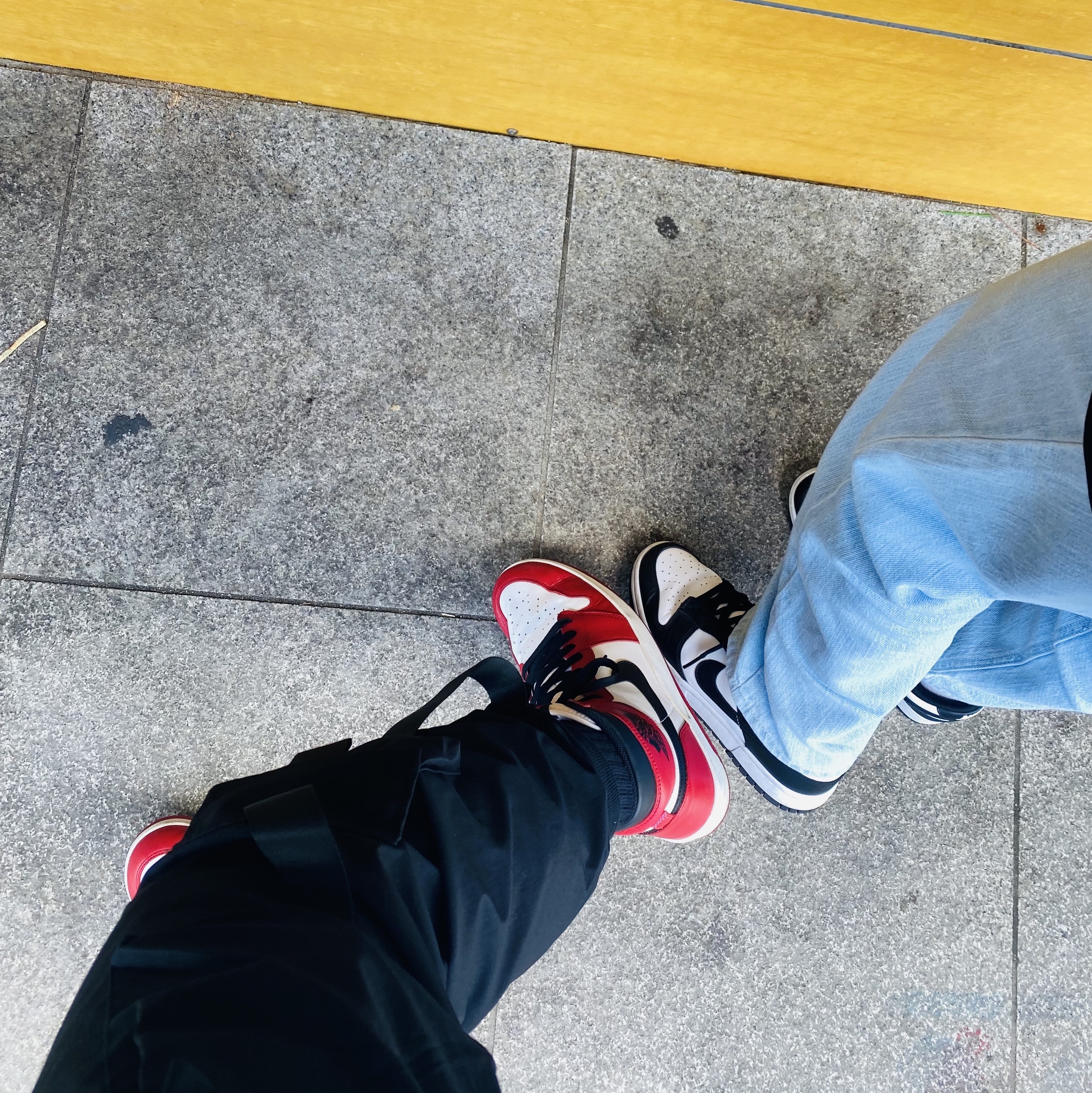 Jordan 1.5 Retro Chicago 2015, Nike Dunk Low Retro Black 착용 스타일