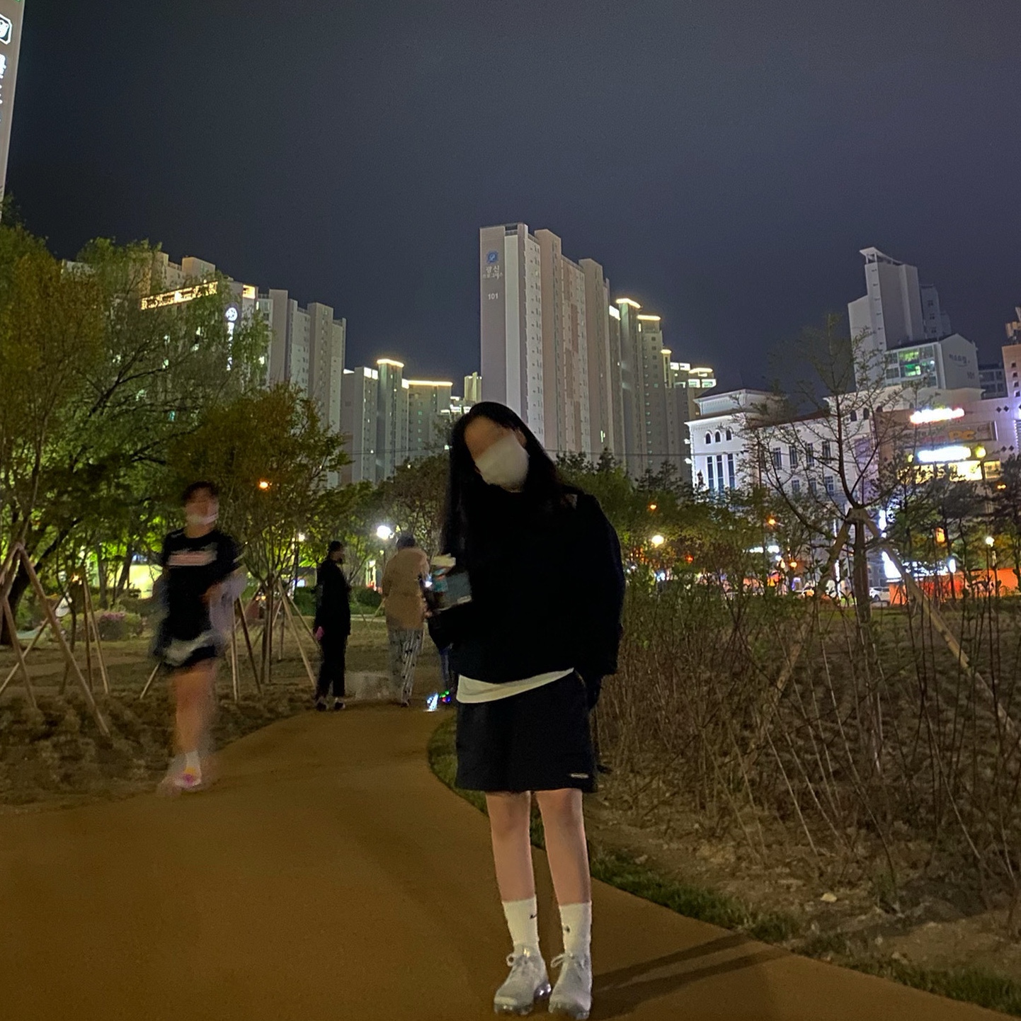 Nike Air VaporMax Flyknit 3 White Pure Platinum 착용 스타일