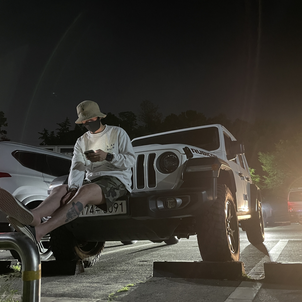 KREAM 프로필 이미지