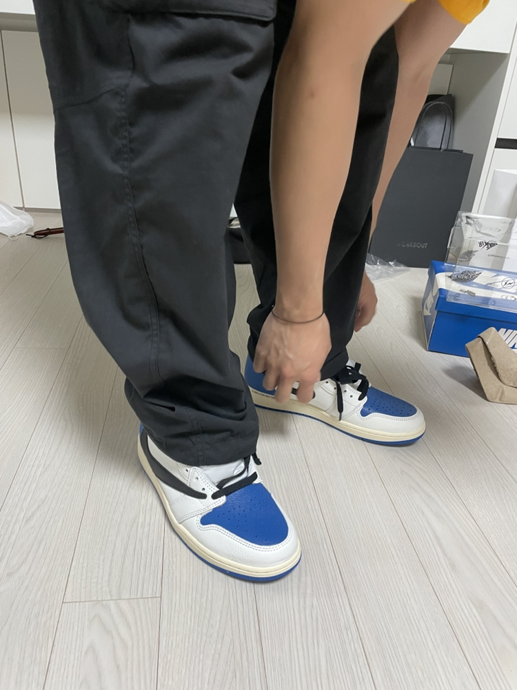 KREAM 프로필 이미지
