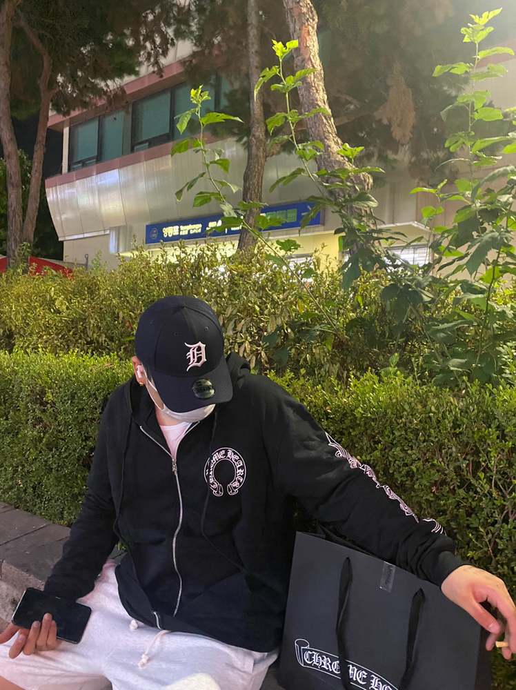 KREAM 프로필 이미지