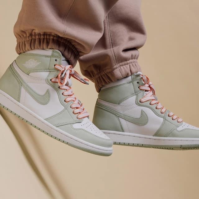 (W) Jordan 1 Retro High OG Seafoam 착용 스타일