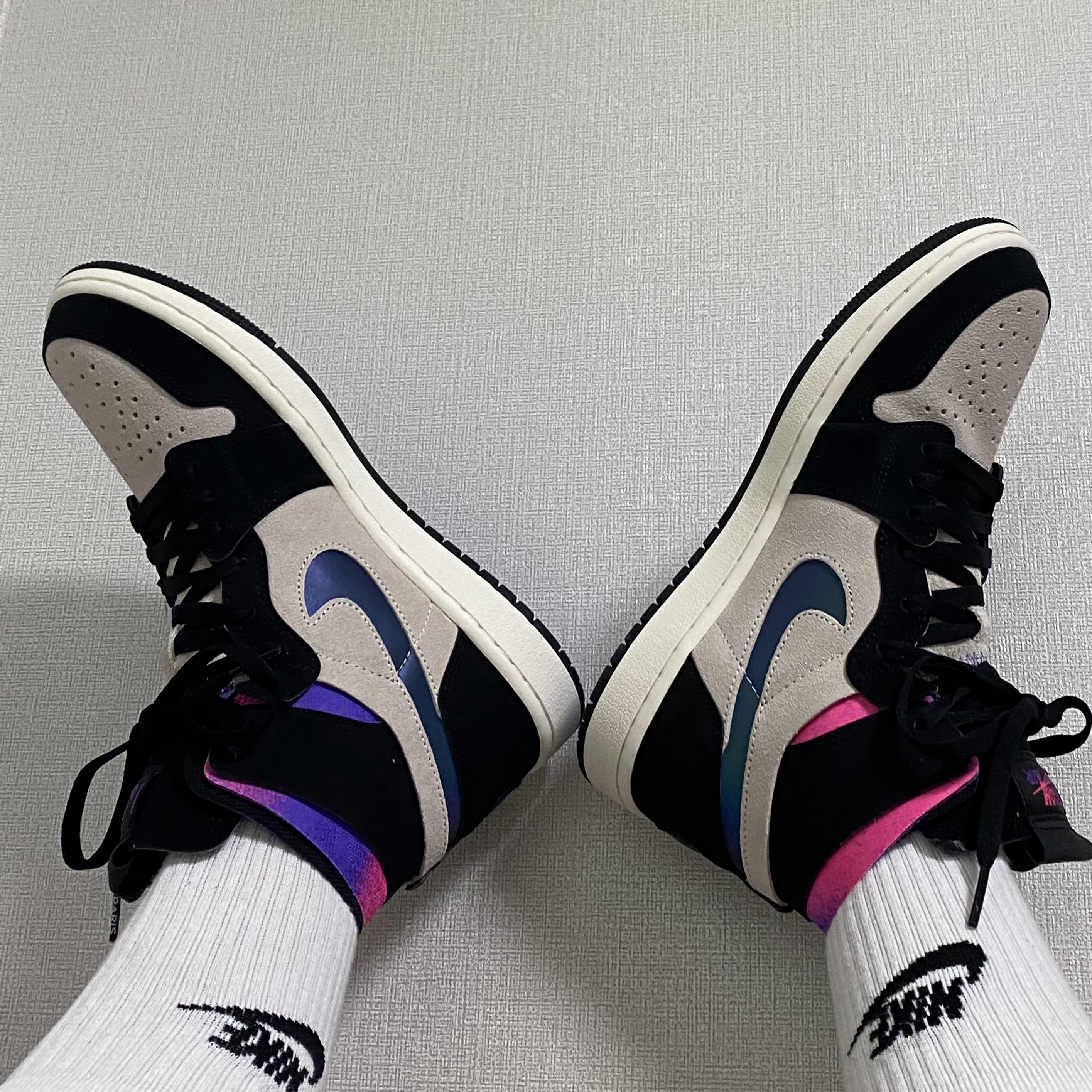 Jordan 1 x Paris Saint-Germain Zoom Air CMFT 착용 스타일