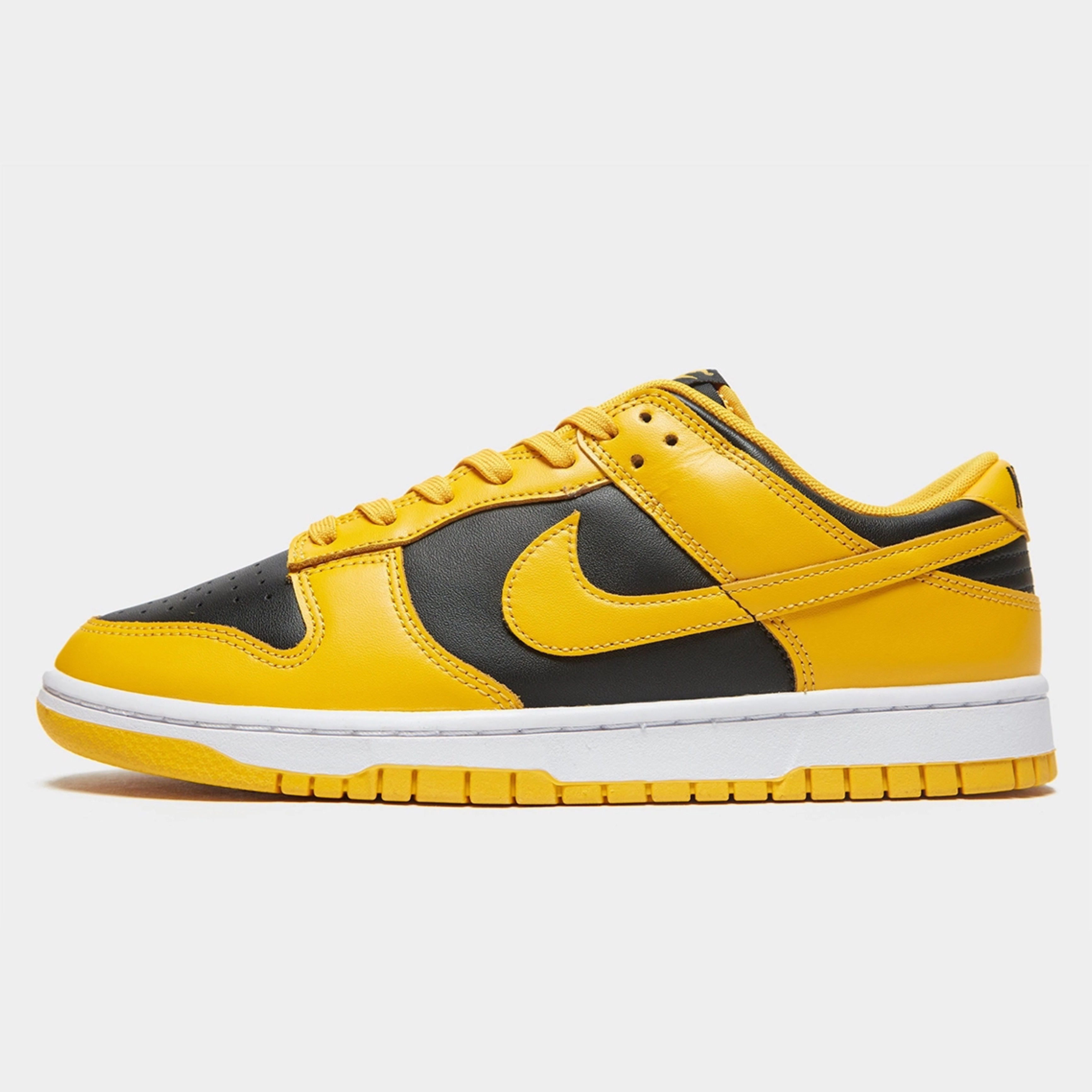 Nike Dunk Low Retro Championship Goldenrod 착용 스타일 - 2