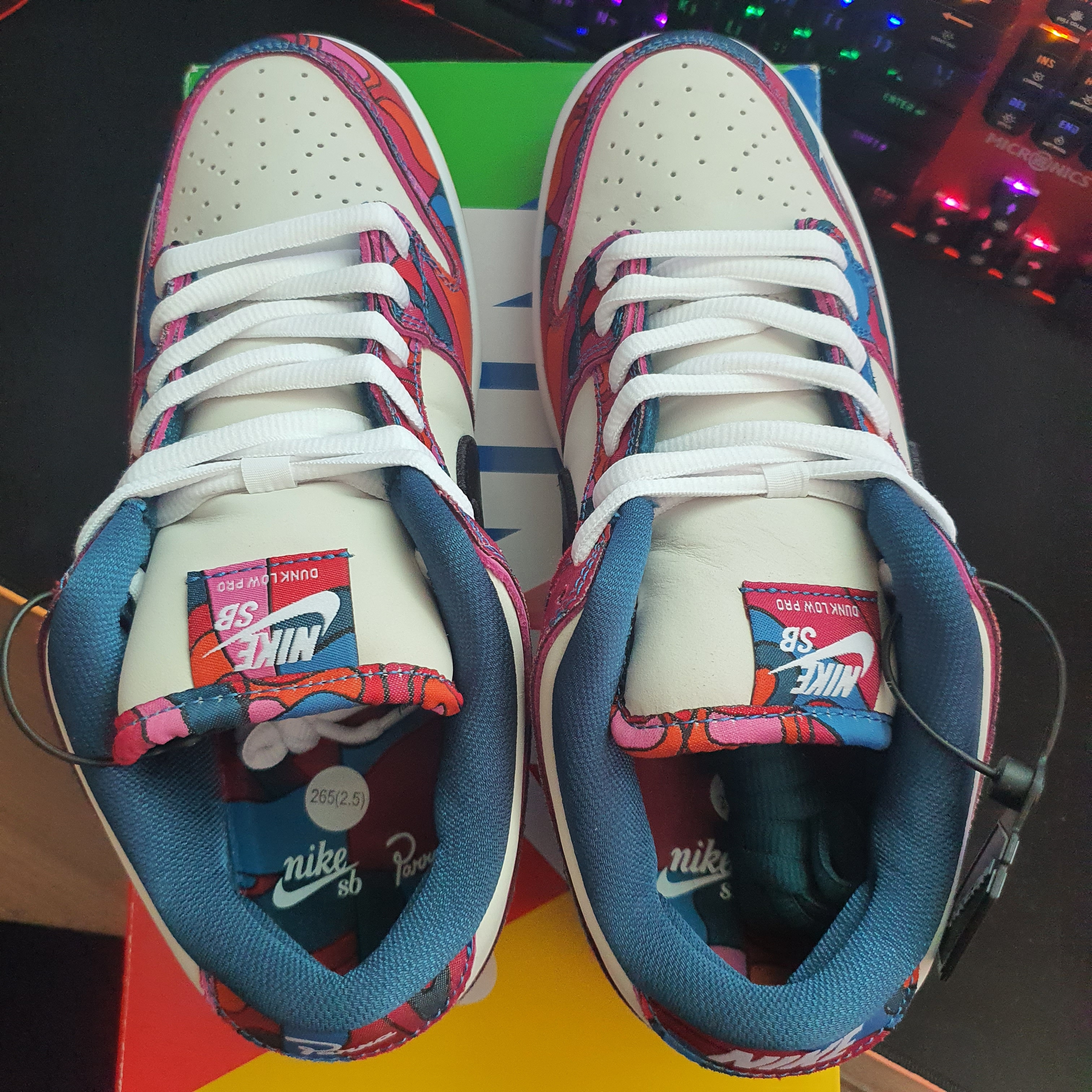 Nike x Parra SB Dunk Low Pro Abstract Art 착용 스타일 - 4