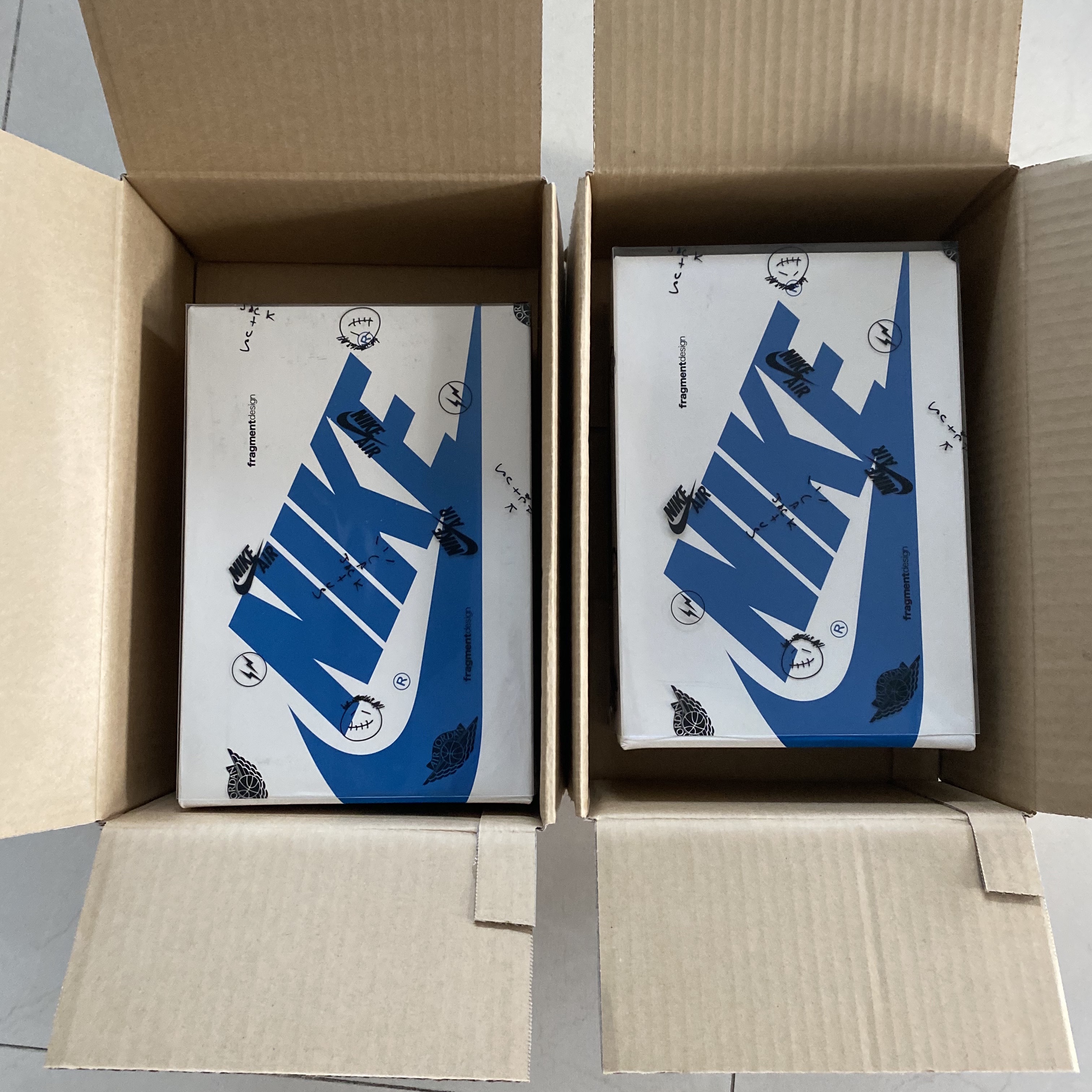 Jordan 1 x Travis Scott x Fragment Retro Low OG SP Military Blue 착용 스타일