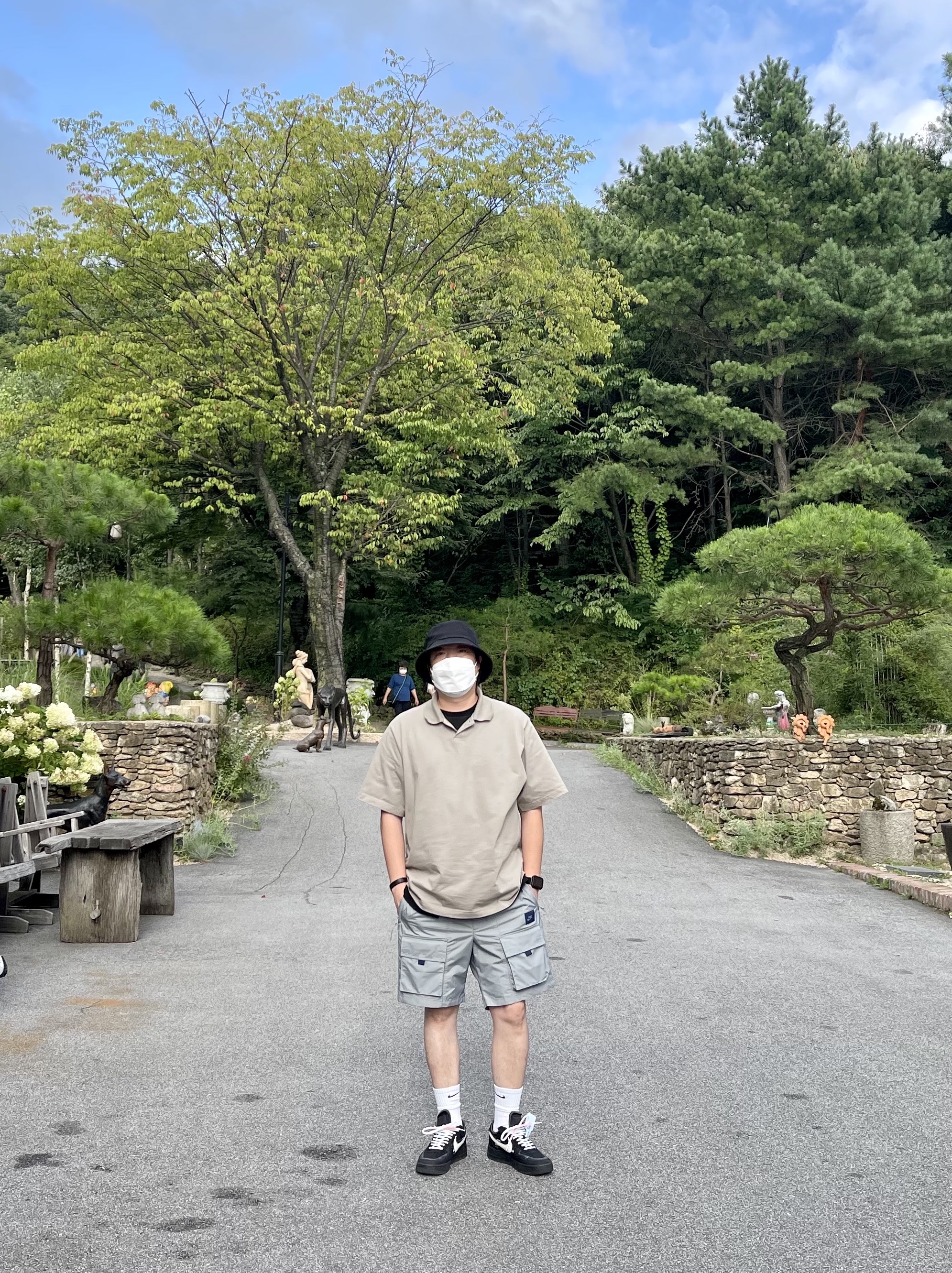 Essentials Short Sleeve Polo Moss - 21SS, Nike x Off-White Air Force 1 Low Black White 착용 스타일