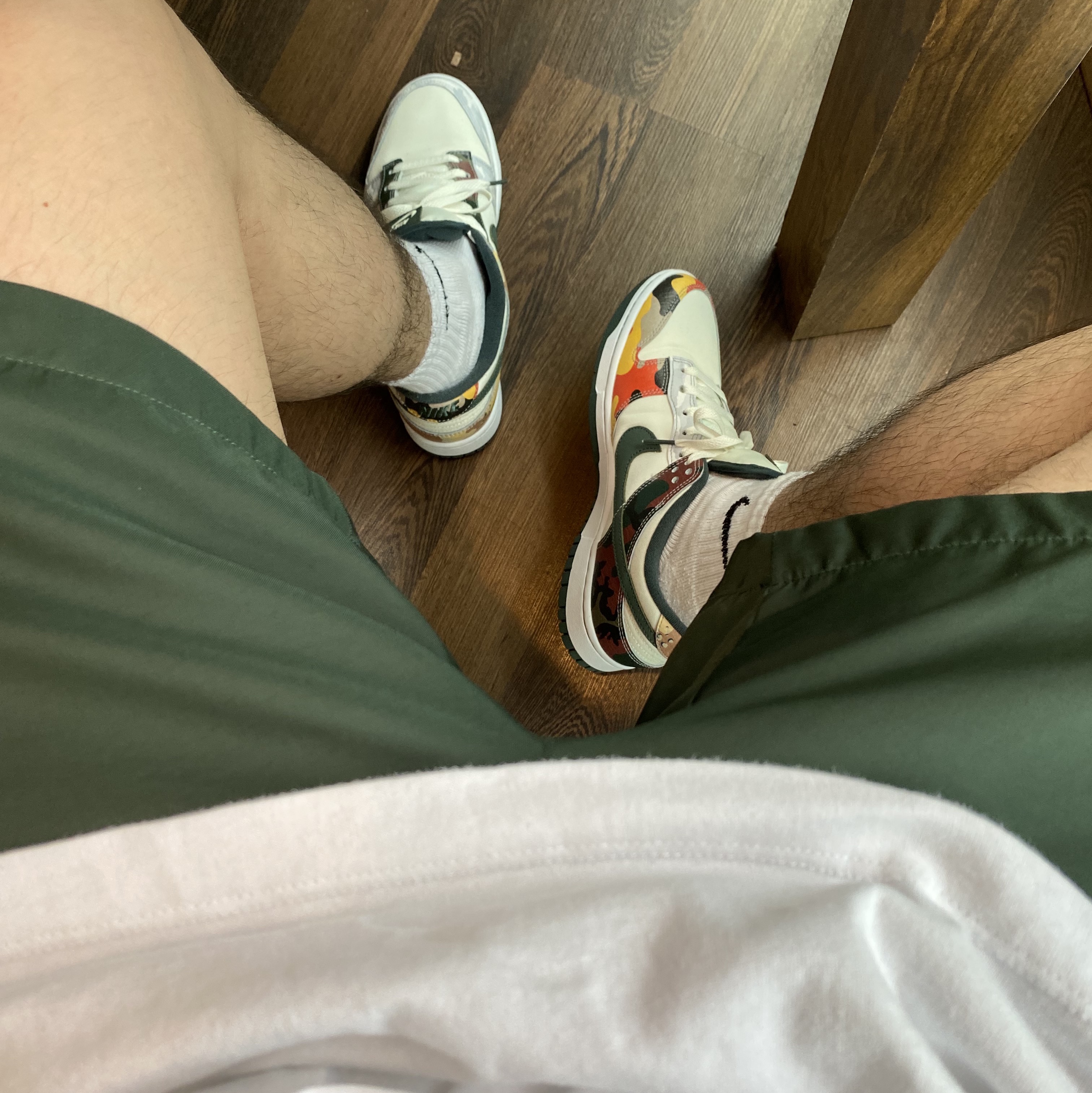 Nike Dunk Low SE Sail Multi Camo 착용 스타일
