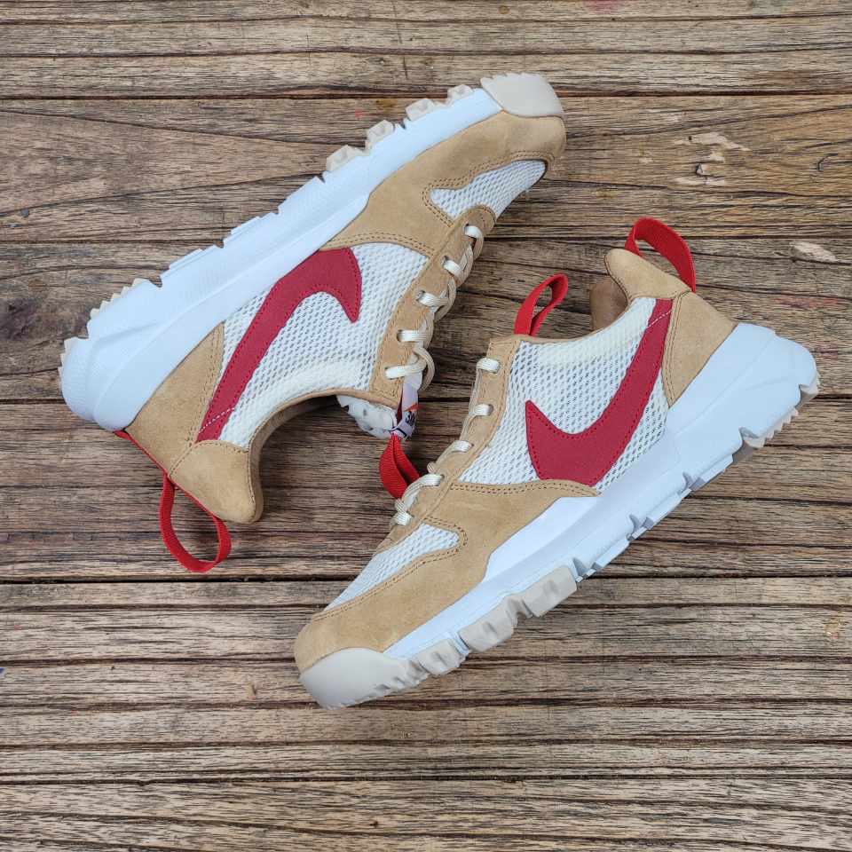 Nike x Tom Sachs Mars Yard Overshoe 3.0 착용 스타일 - 2