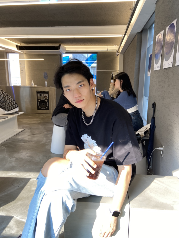 KREAM 프로필 이미지