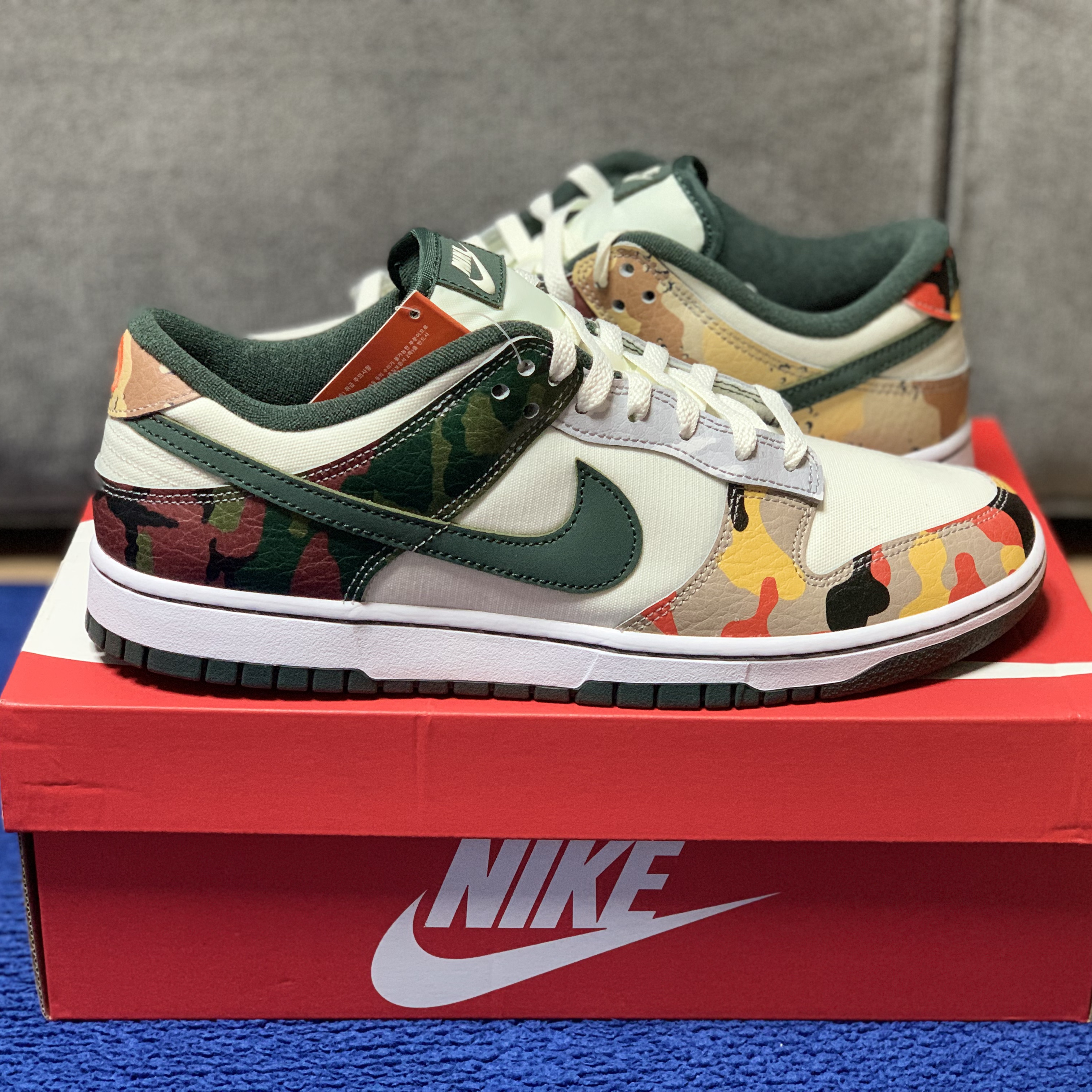 Nike Dunk Low SE Sail Multi Camo 착용 스타일 - 1