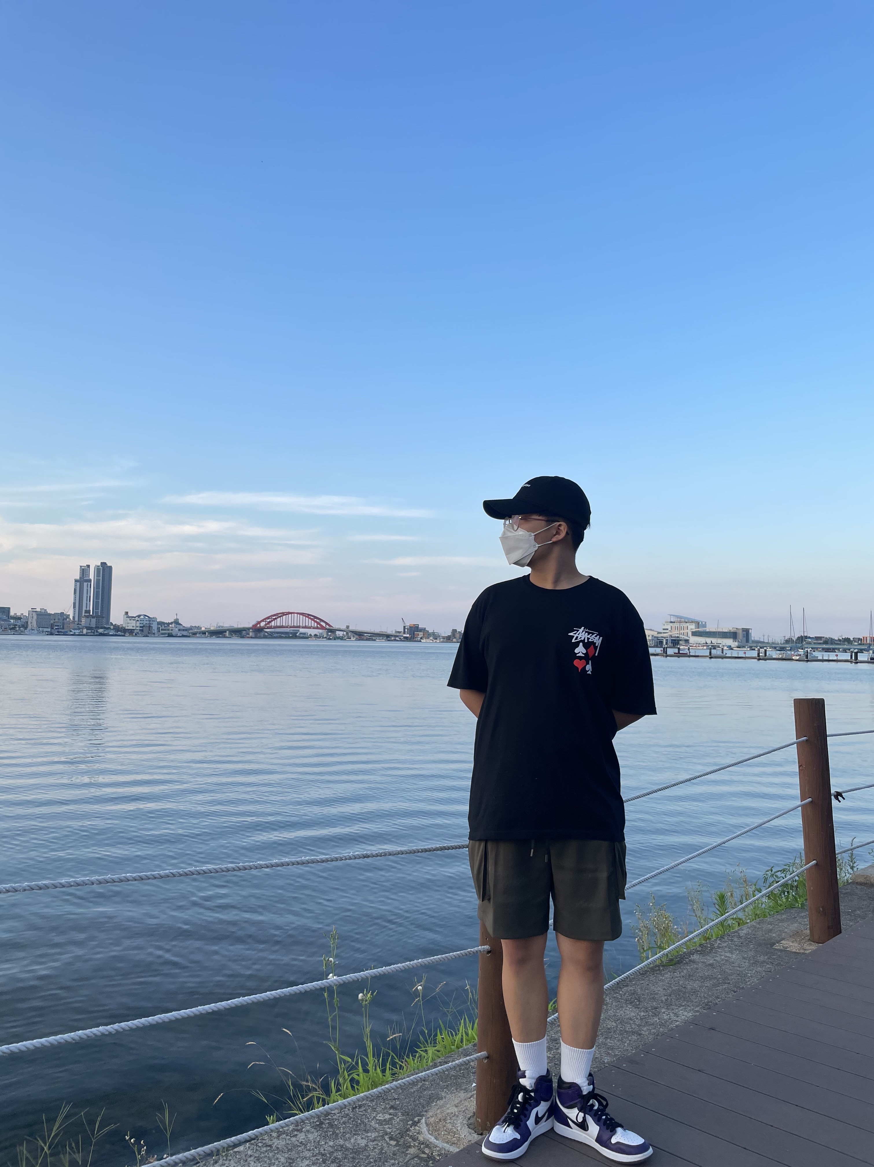 Jordan 1 Retro High OG Court Purple 2020, Stussy Full Deck 2 T-Shirt Black 착용 스타일