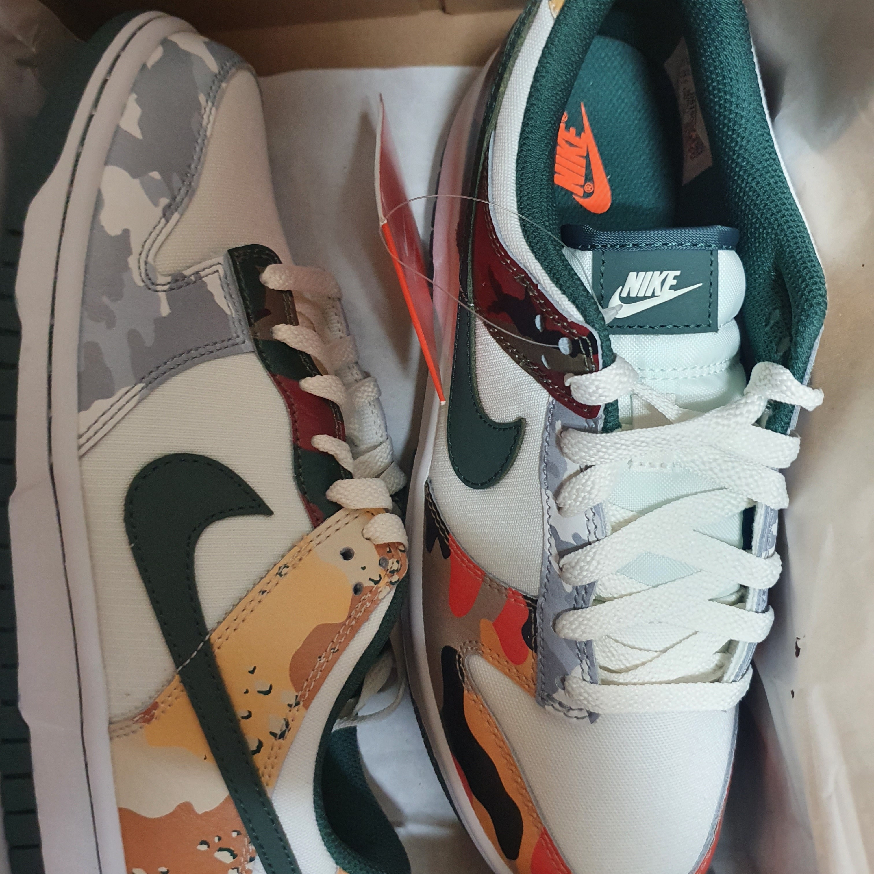 (GS) Nike Dunk Low SE Sail Multi Camo 착용 스타일 - 1