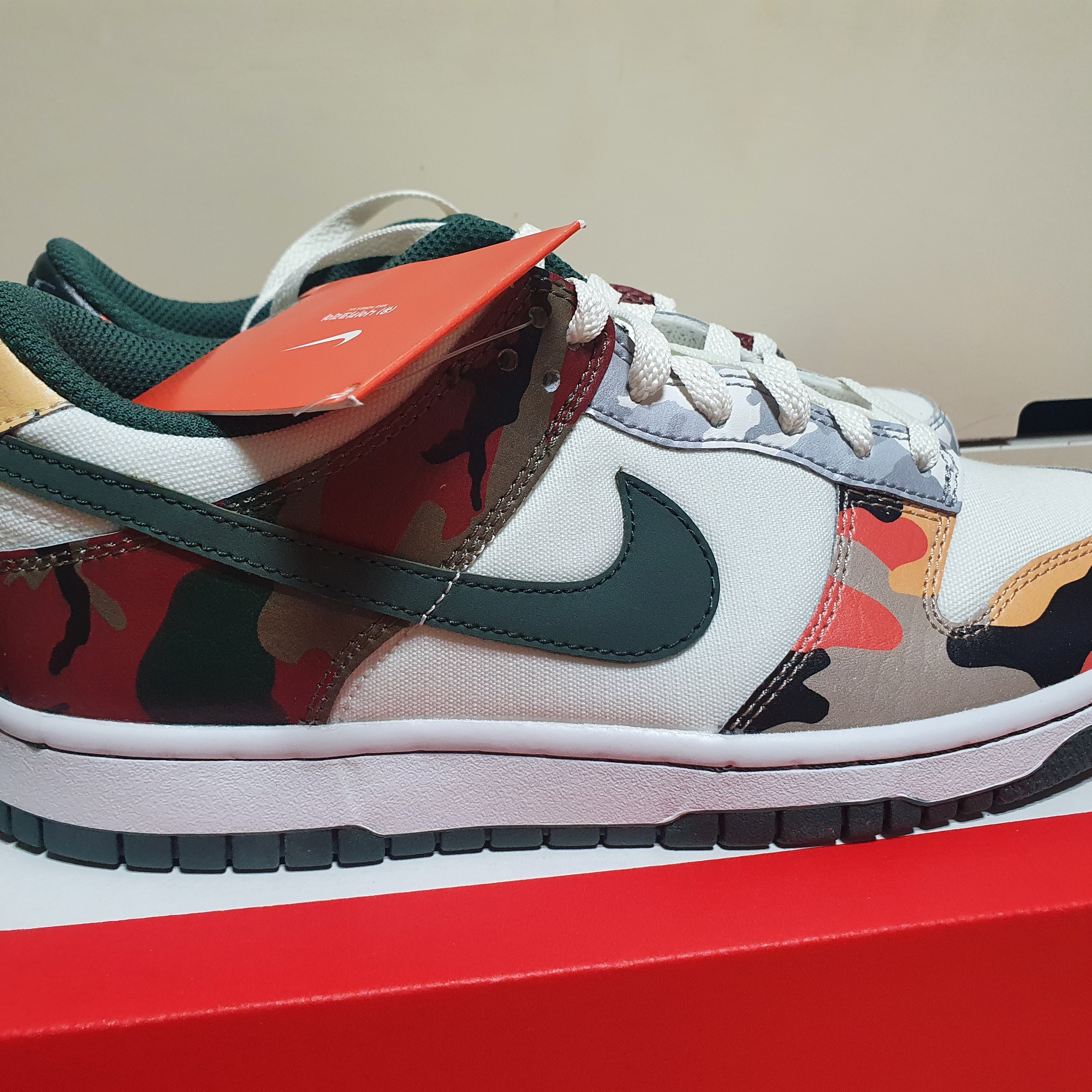 (GS) Nike Dunk Low SE Sail Multi Camo 착용 스타일 - 2