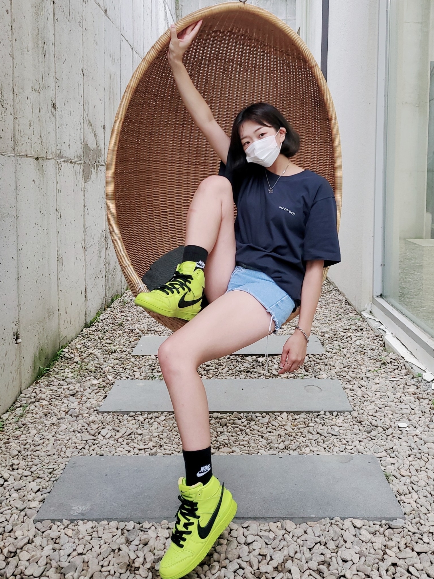 Nike x Ambush Dunk High Flash Lime 착용 스타일