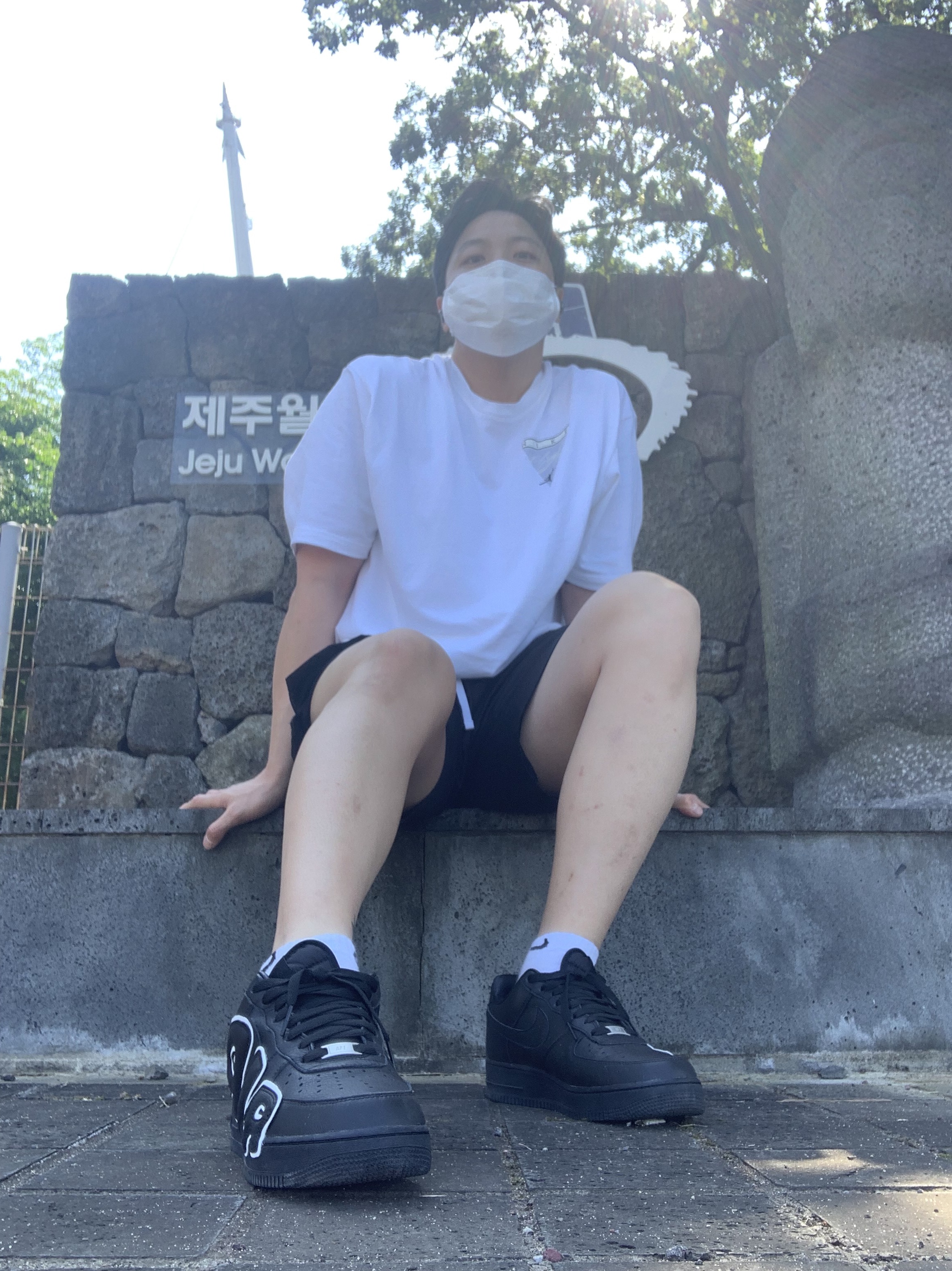 Nike x Cactus Plant Flea Market Air Force 1 Low Premium Black 착용 스타일 - 2