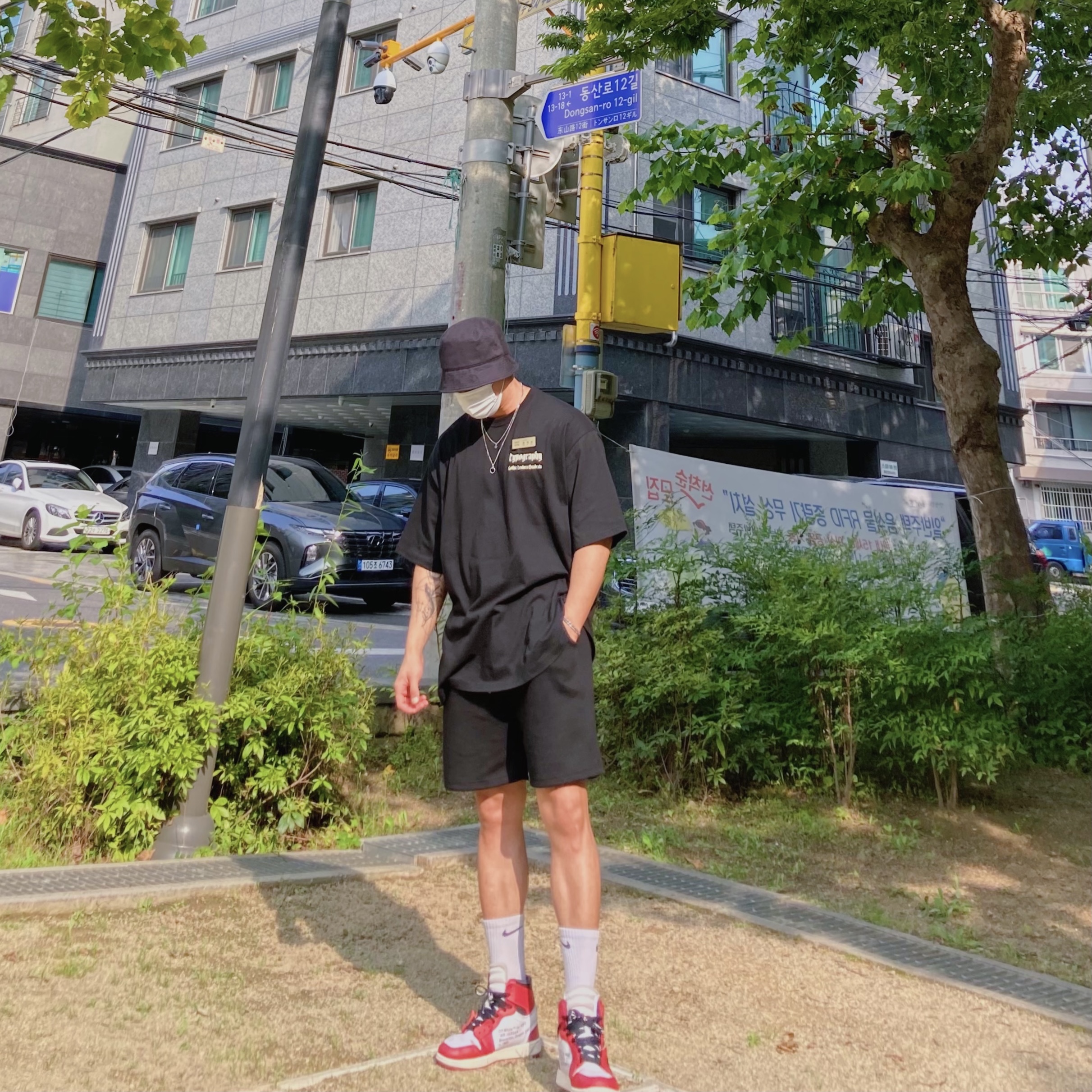 Jordan 1 x Off-White Retro High Chicago The Ten 착용 스타일