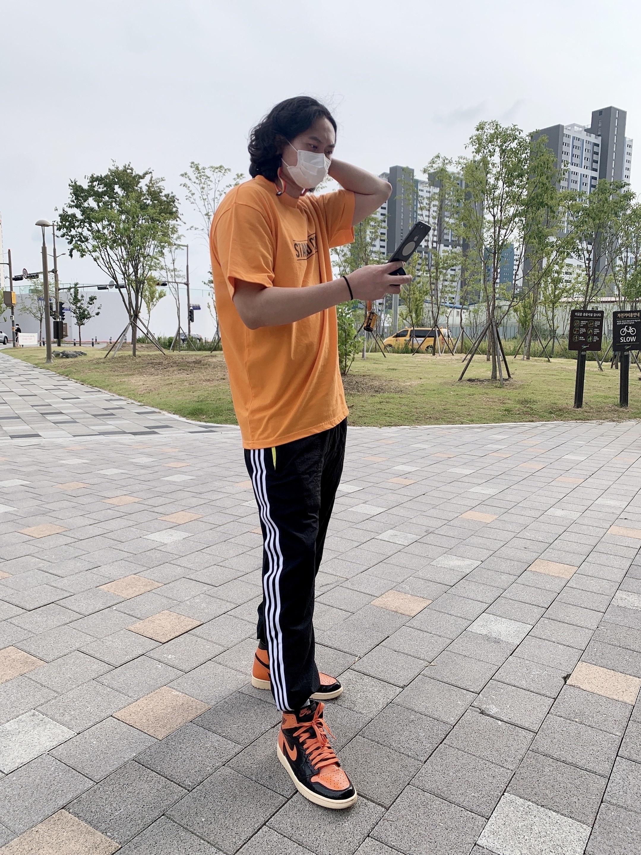 Jordan 1 Retro High Shattered Backboard 3.0 착용 스타일 - 3