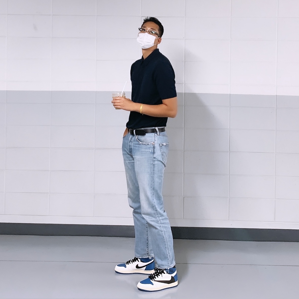 Jordan 1 x Travis Scott x Fragment Retro High OG SP Military Blue 착용 스타일