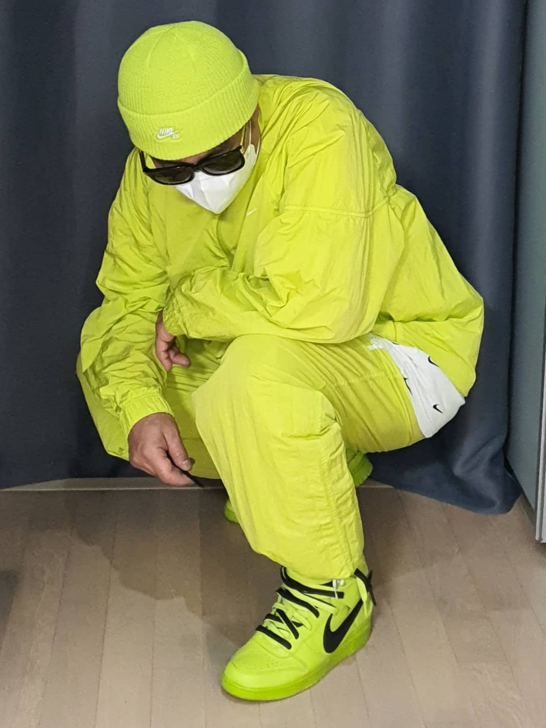 Nike x Ambush Dunk High Flash Lime, Nike x Stussy Beach Pants Bright Cactus 착용 스타일