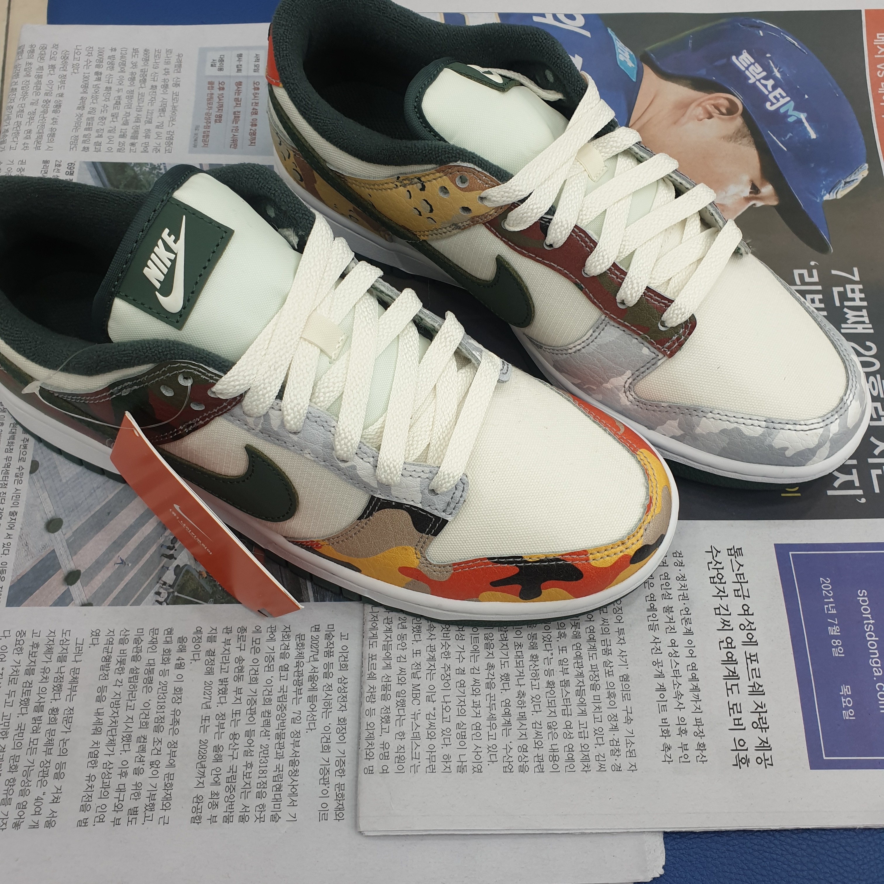 Nike Dunk Low SE Sail Multi Camo 착용 스타일 - 1