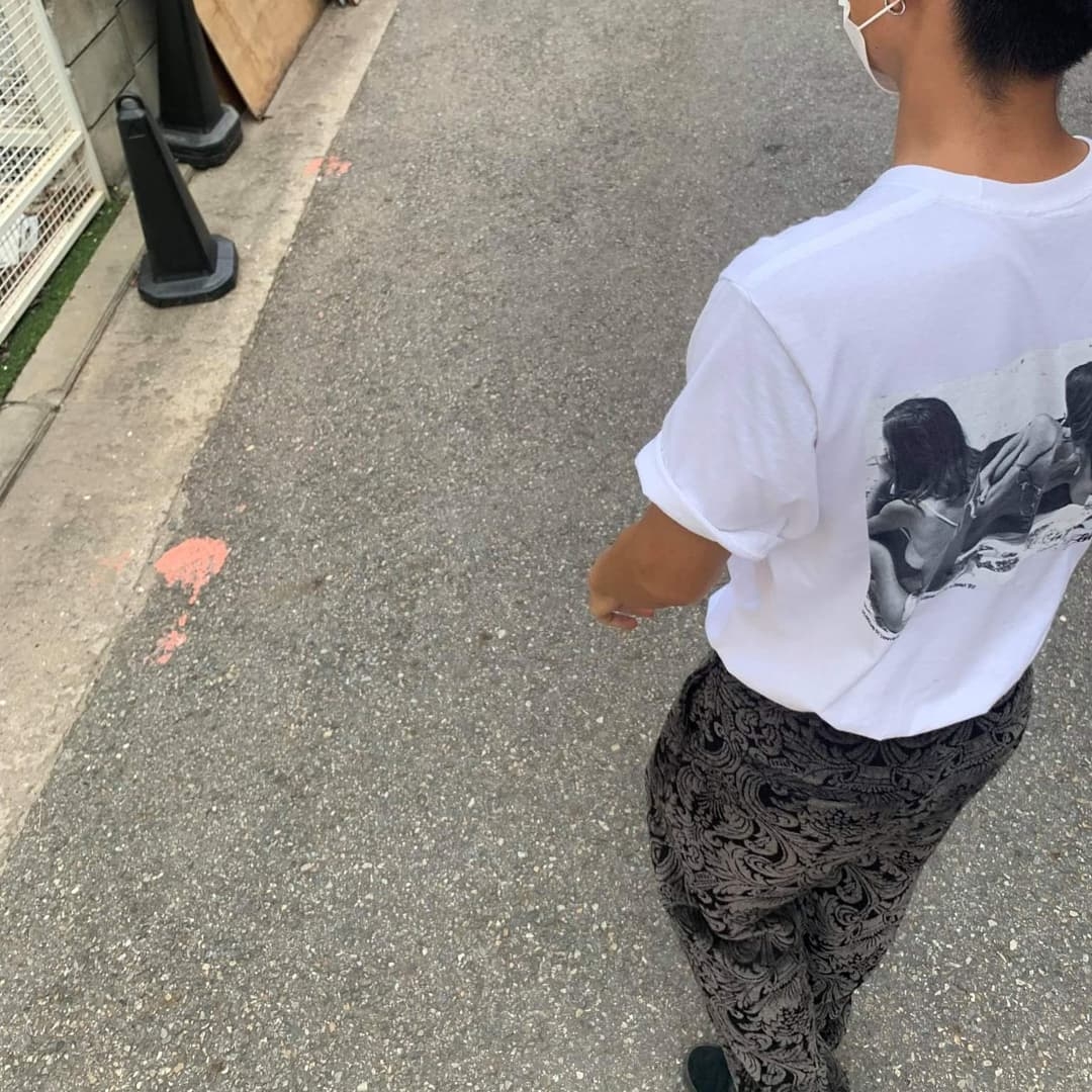 Stussy California '68 T-Shirt White, Vans x Neighborhood ComfyCush Era Black 착용 스타일 - 2
