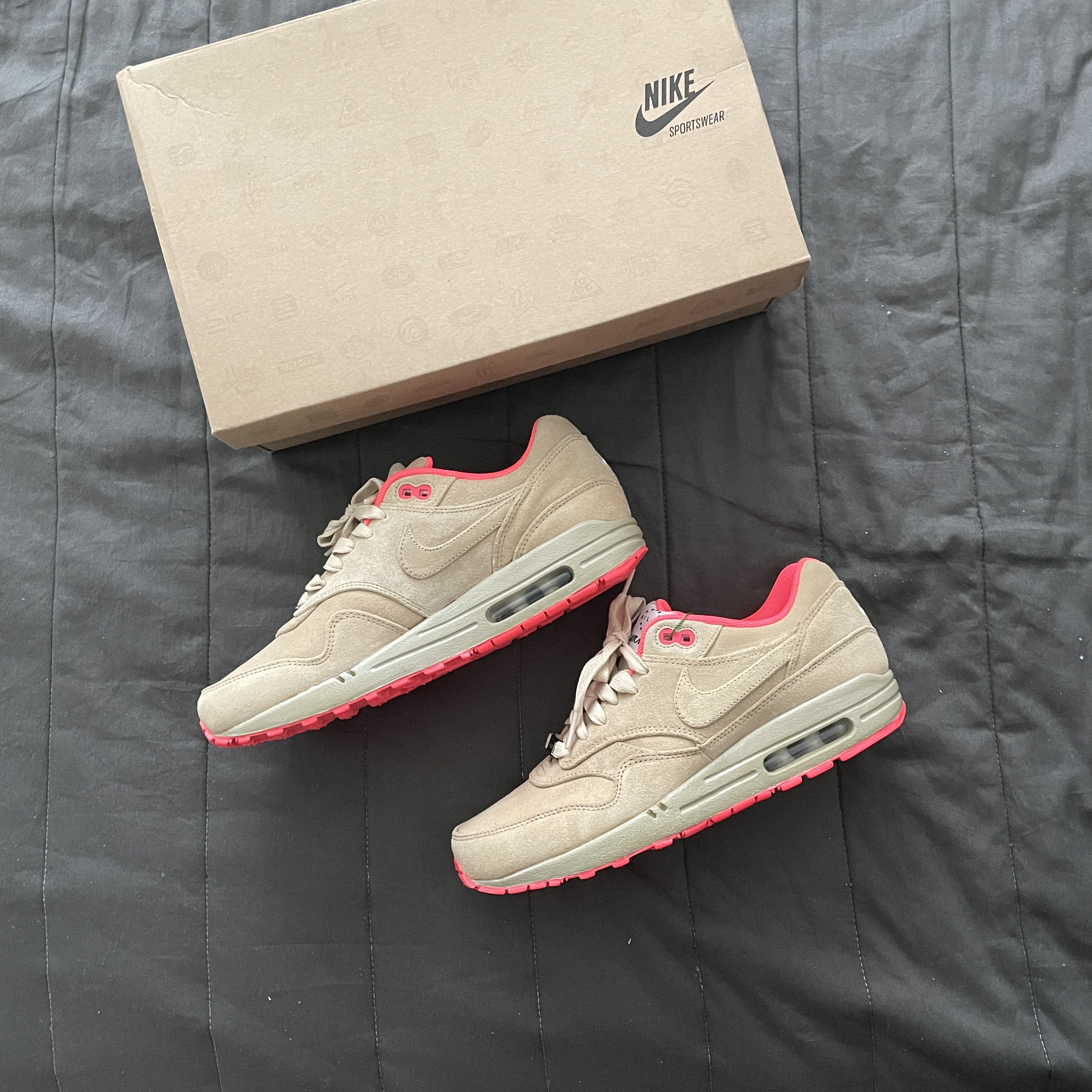 Nike Air Max 1 Home Turf Milan 착용 스타일 - 1