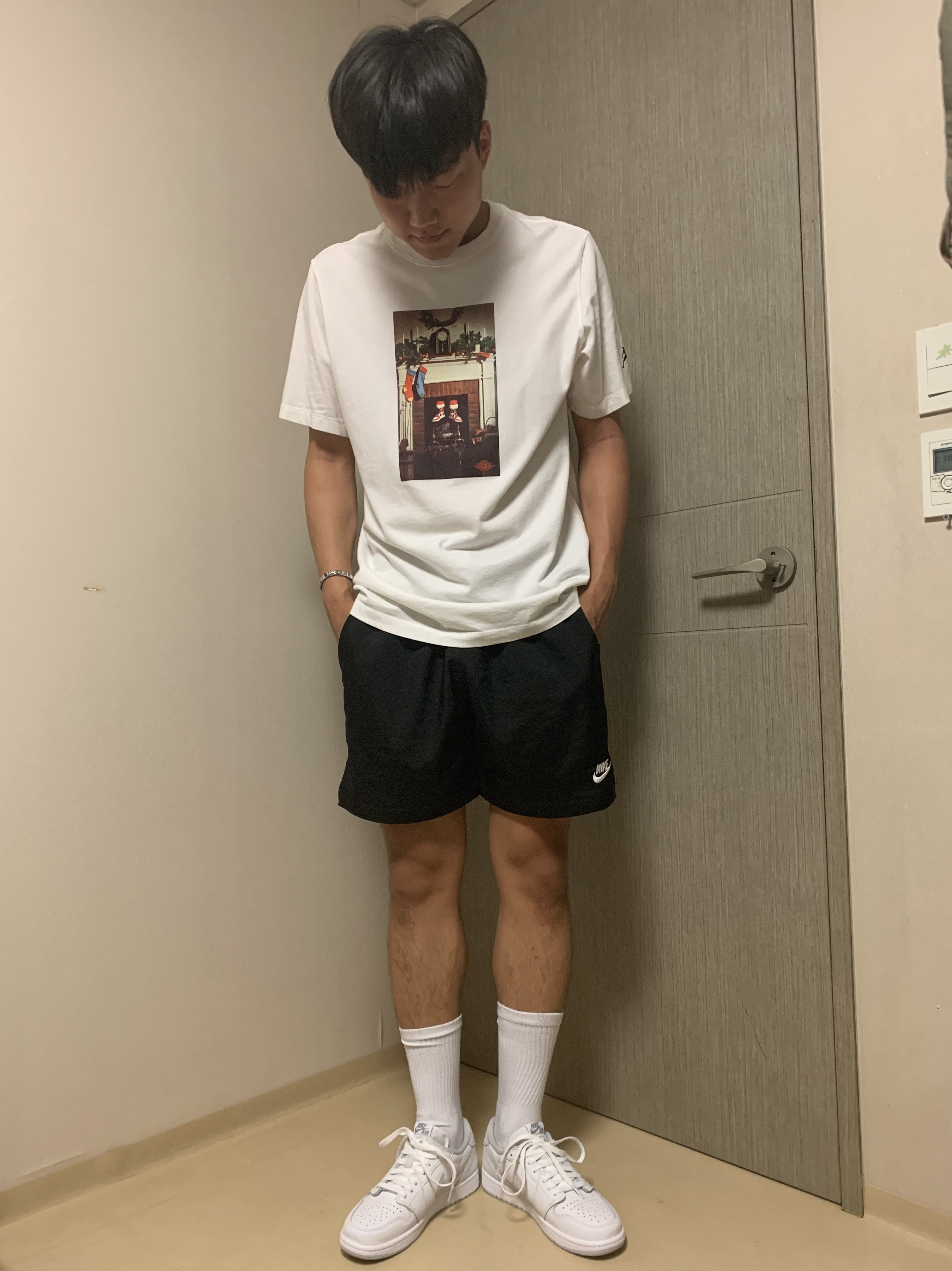 Jordan 1 Low OG Neutral Grey 착용 스타일