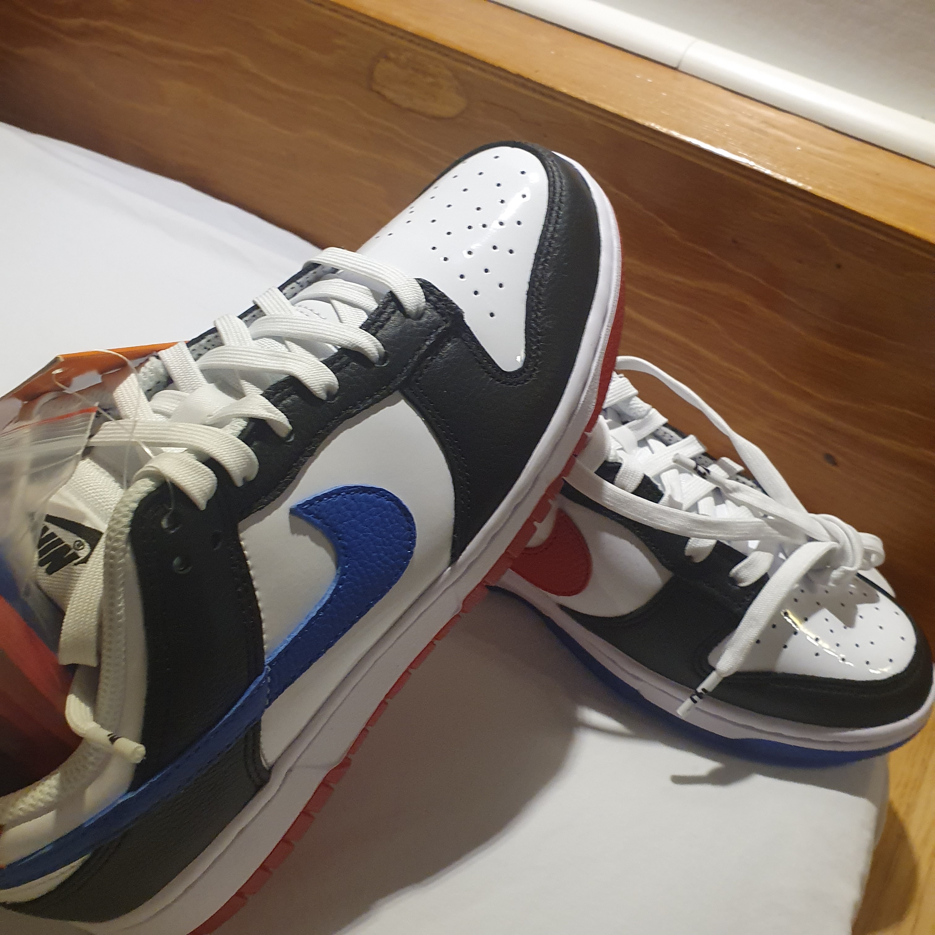 Nike Dunk Low SE Seoul (With Special Gift) 착용 스타일
