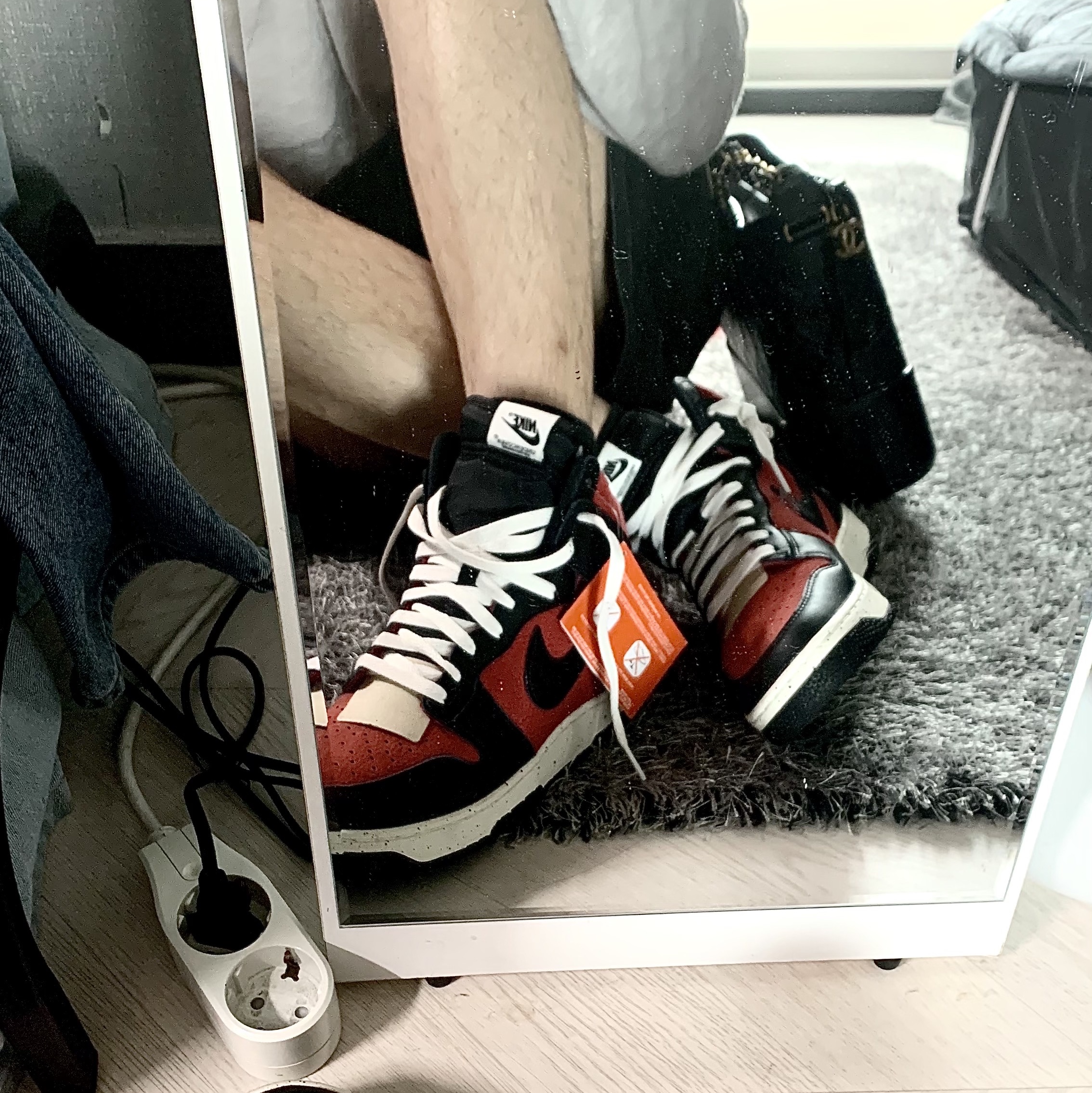 Nike x Undercover Dunk High 1985 Gym Red 착용 스타일 - 2