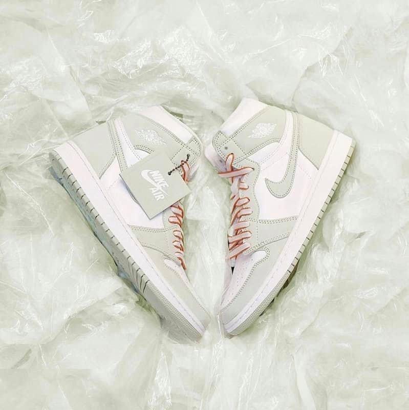 (W) Jordan 1 Retro High OG Seafoam 착용 스타일