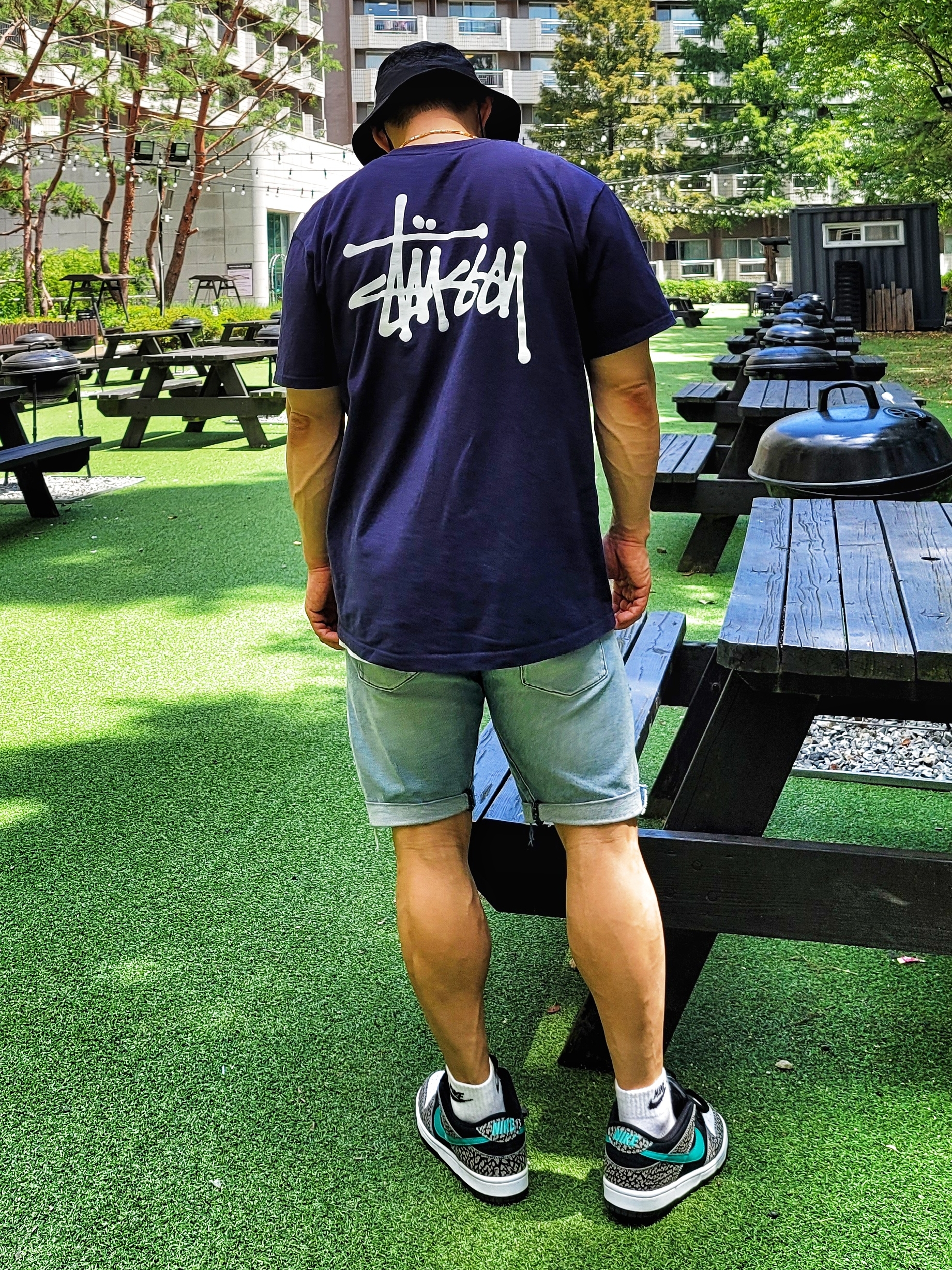 Nike x Stussy Bucket Hat Black, Nike SB Dunk Low Pro Clear Jade 착용 스타일 - 1