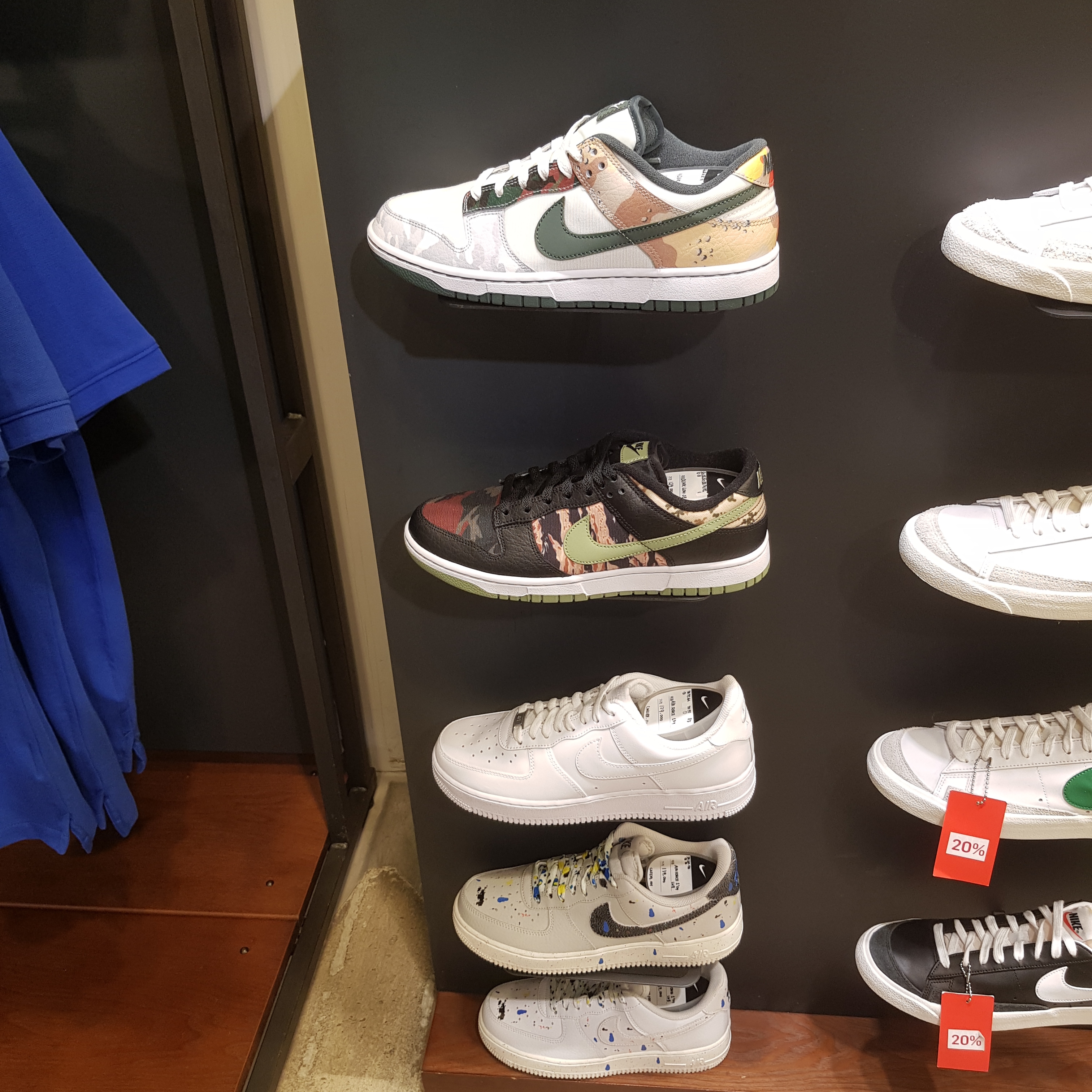 Nike Dunk Low SE Sail Multi Camo, Nike Dunk Low SE Black Multi Camo 착용 스타일