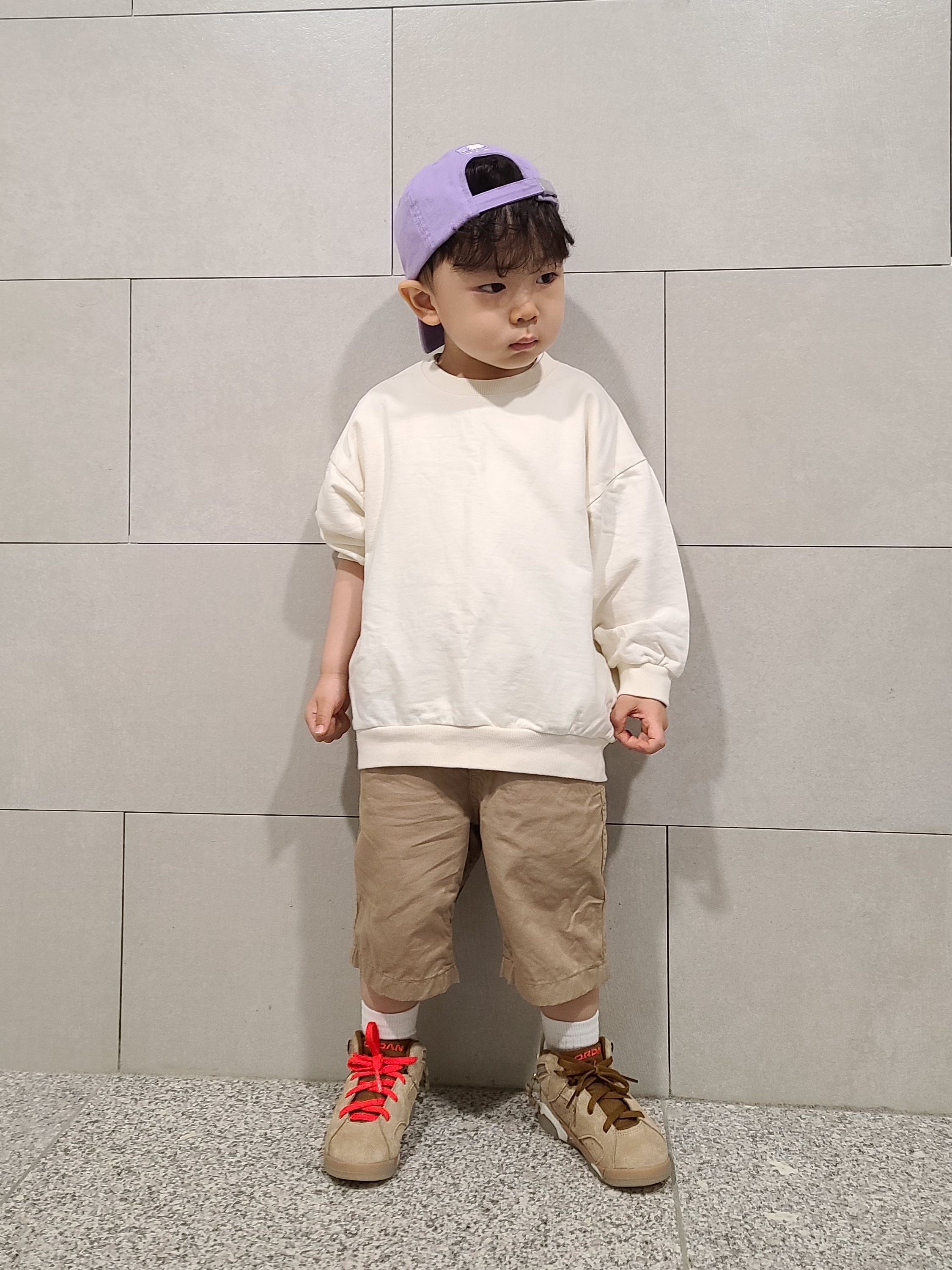 (TD) Jordan 6 x Travis Scott Retro SP British Khaki 착용 스타일 - 1