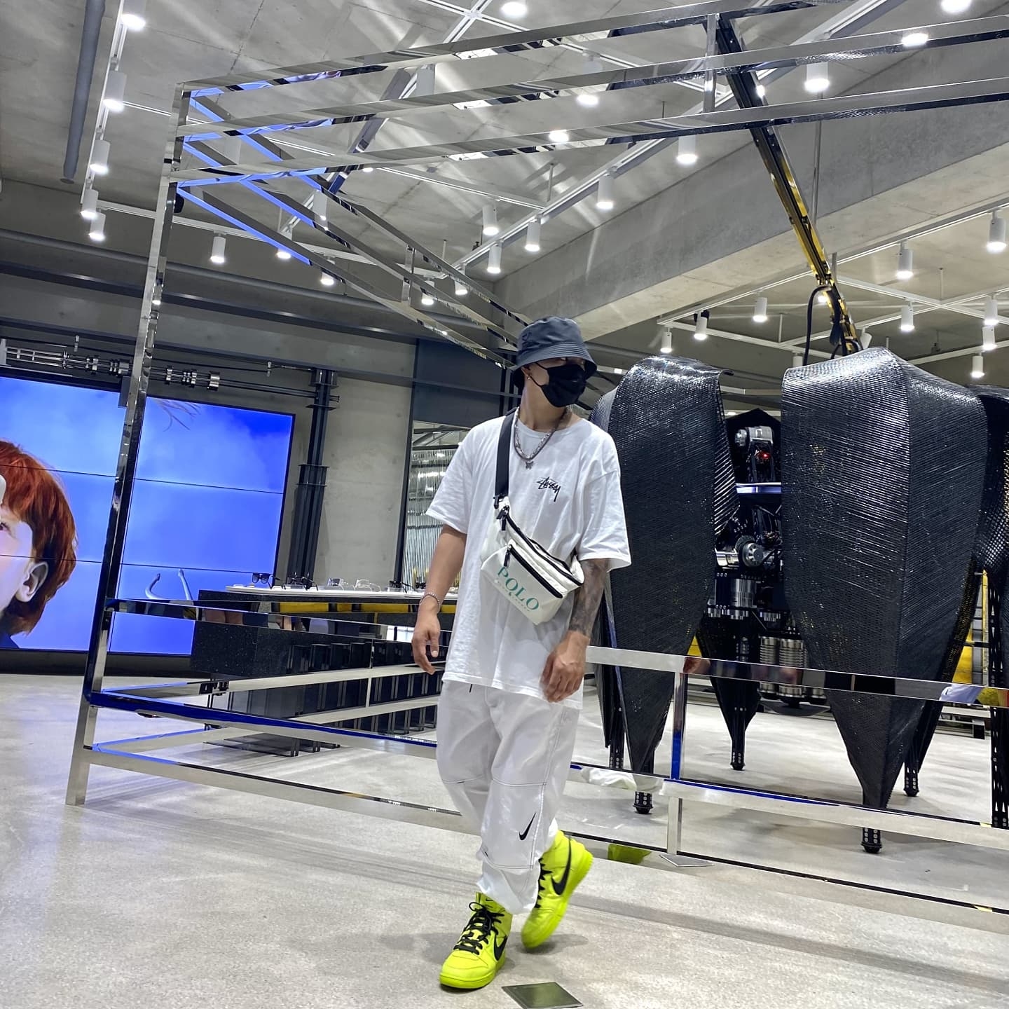 Nike x Ambush Dunk High Flash Lime 착용 스타일 - 1