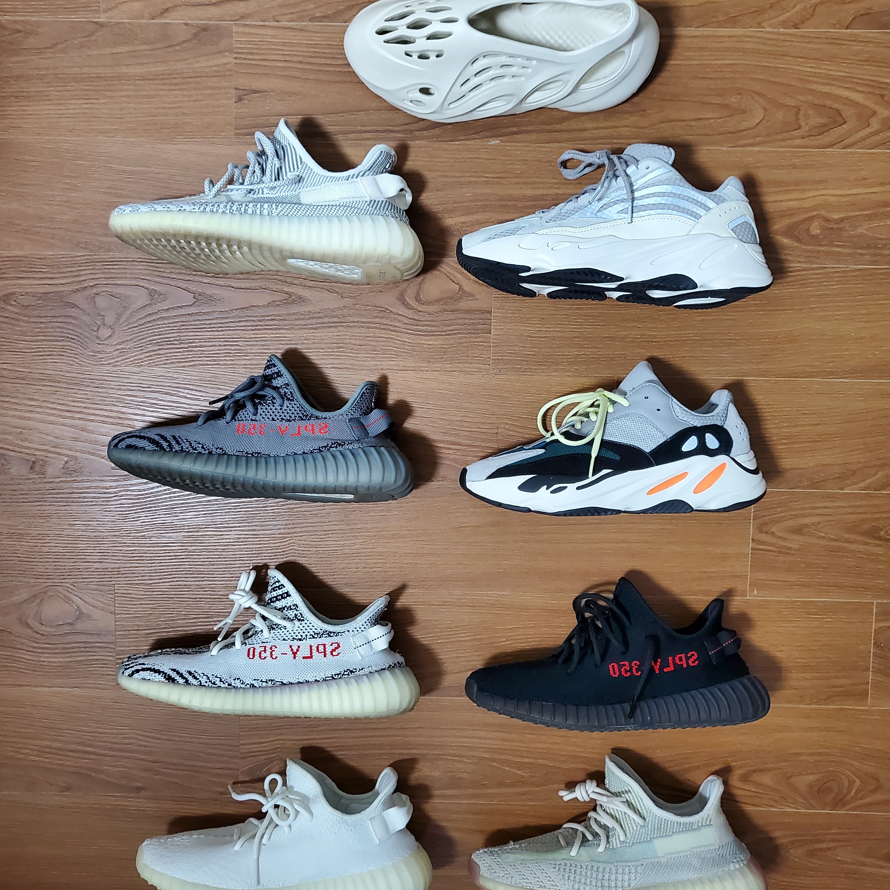 Adidas Yeezy Boost 700 V2 Static 2018, Adidas Yeezy Boost 350 V2 Static - Non-Reflective 2018 착용 스타일