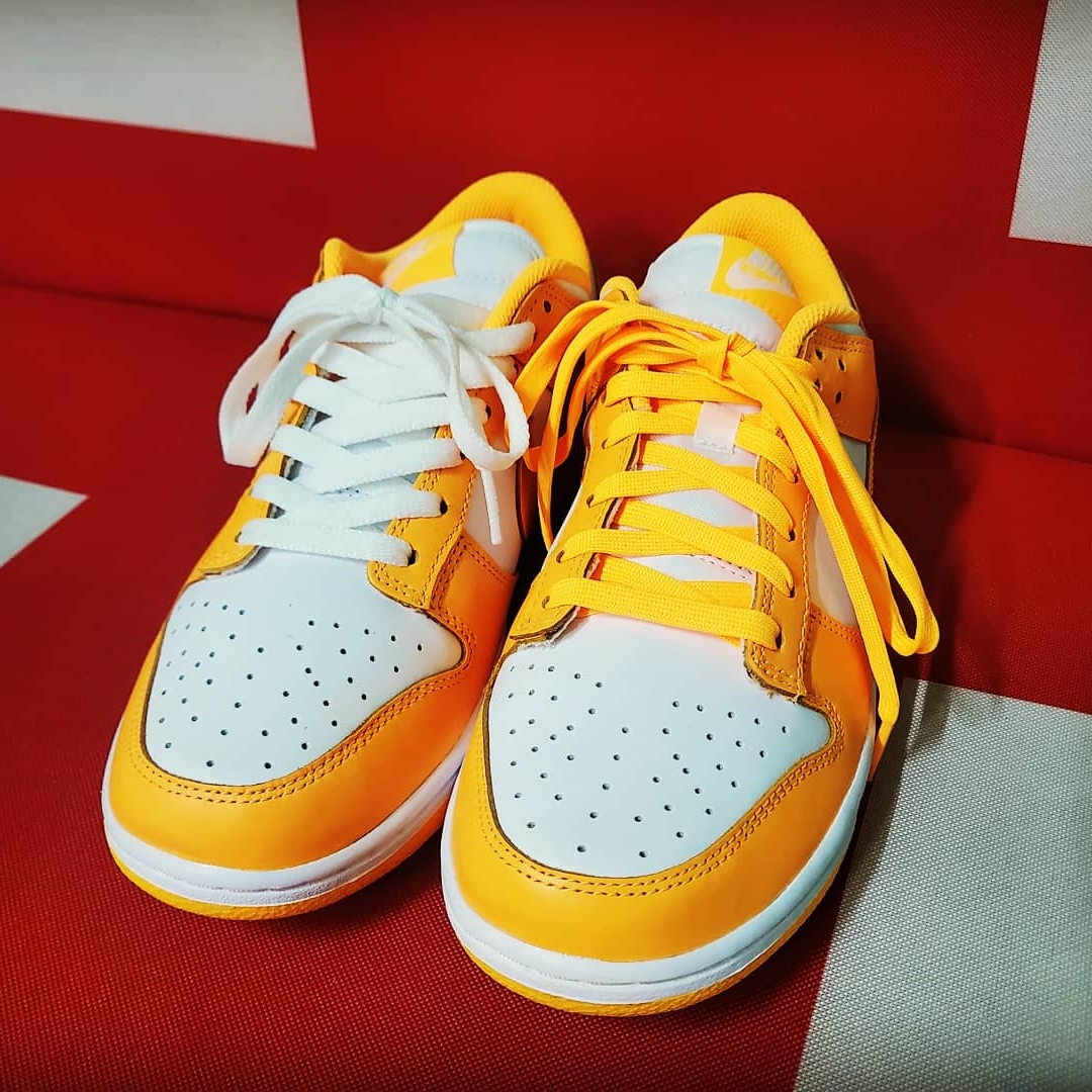 (W) Nike Dunk Low Laser Orange 착용 스타일 - 2
