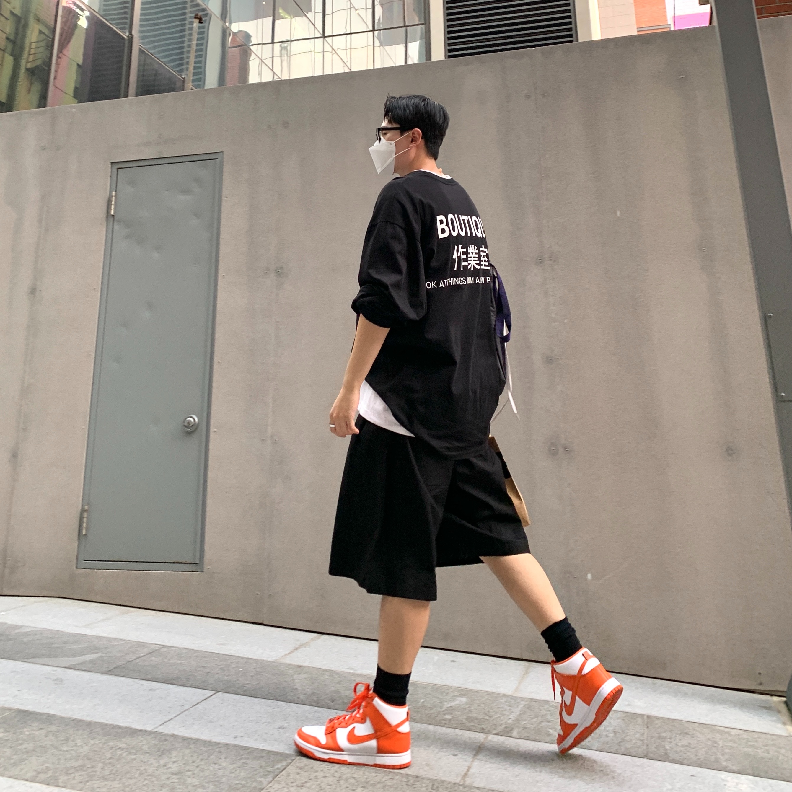 Nike Dunk High Retro Orange Blaze 착용 스타일