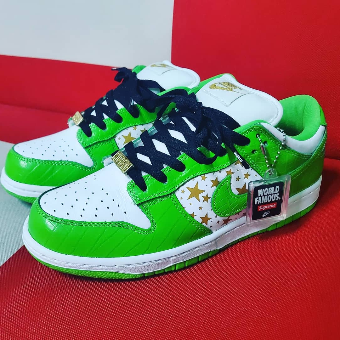 Nike x Supreme SB Dunk Low Mean Green 착용 스타일 - 2
